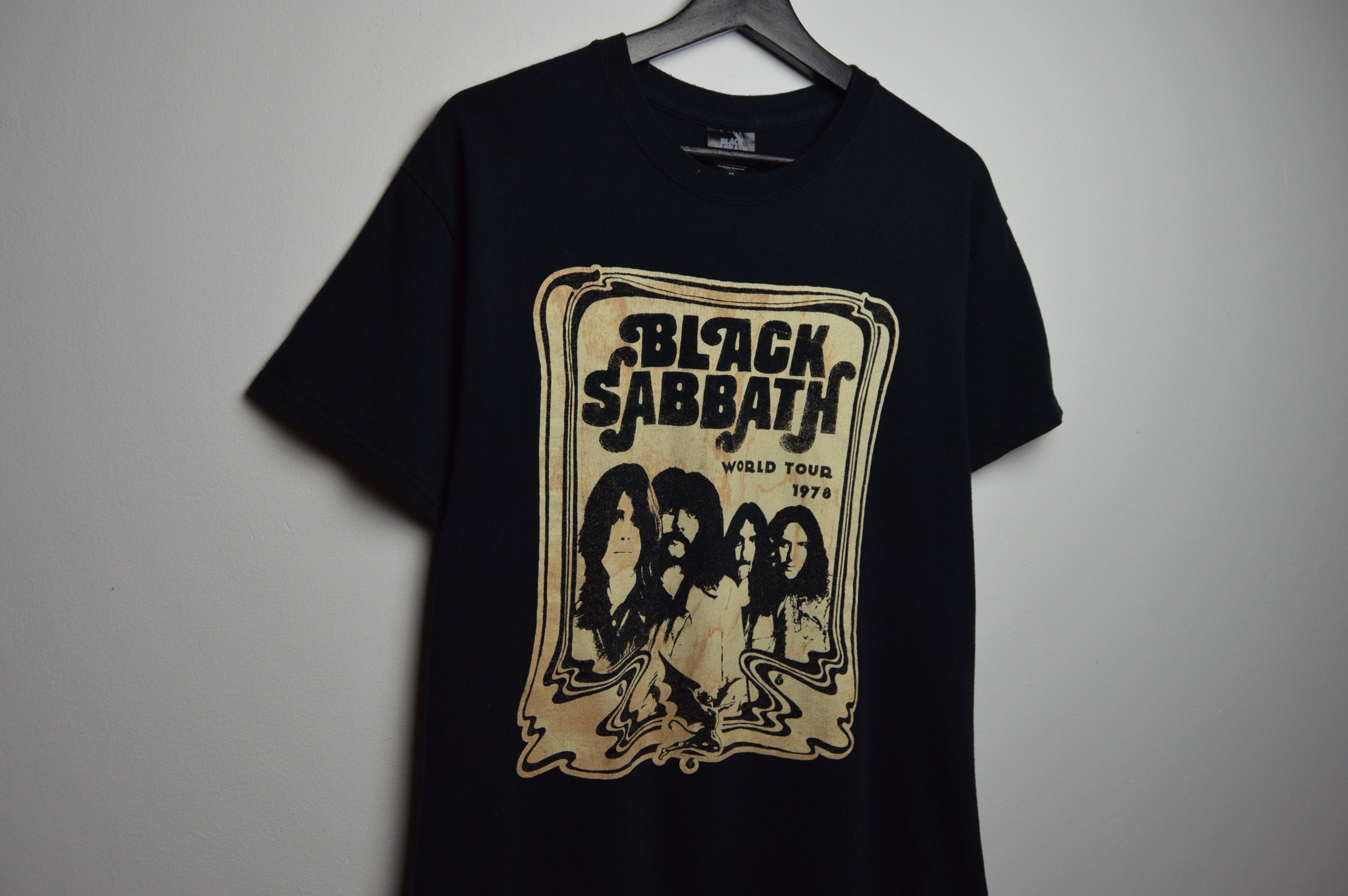 Band Tees rare vintage black sabbath tee Size US M / EU 48-50 / 2 - 2 Thumbnail