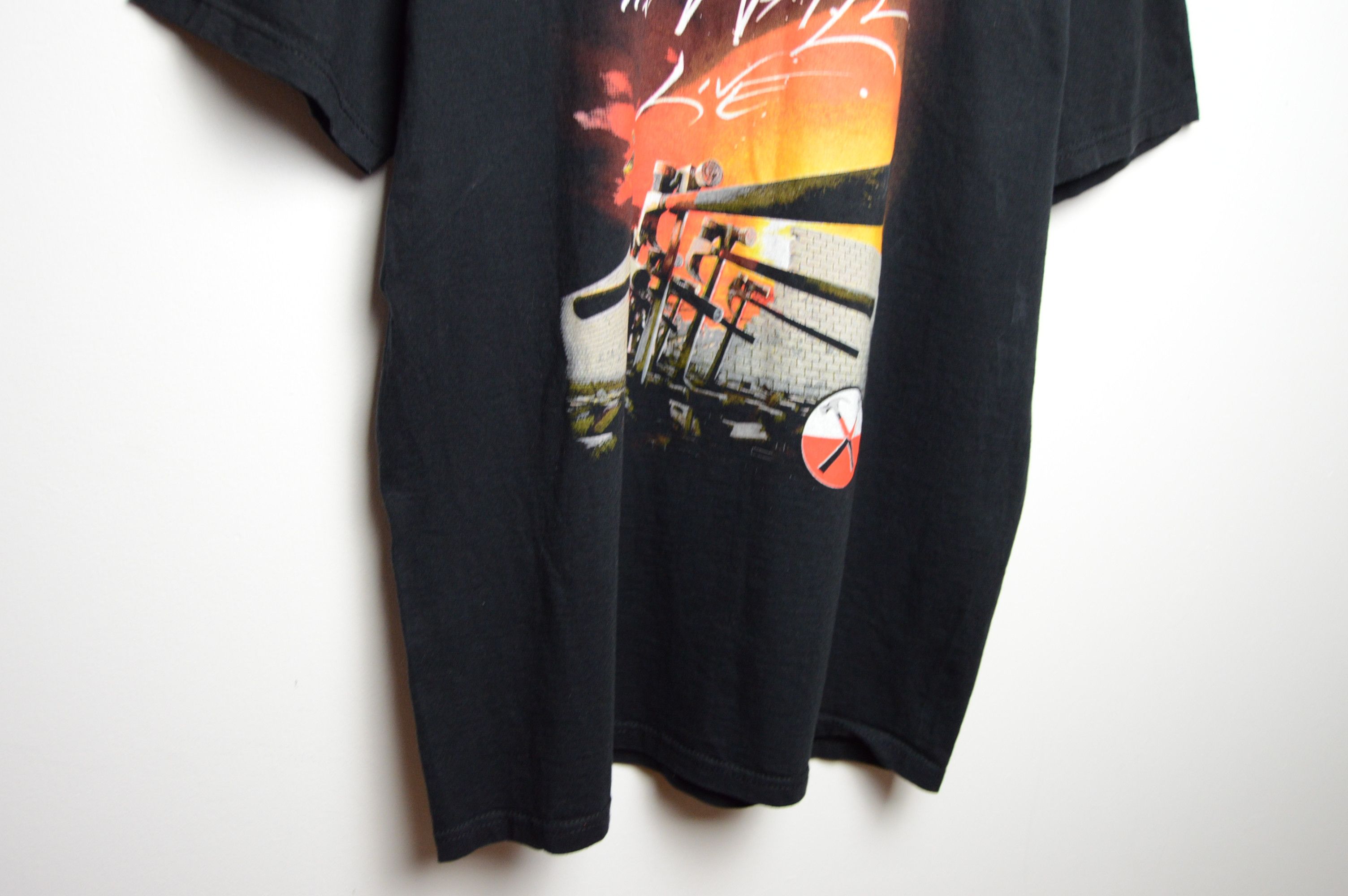 Pink Floyd pink floyd y2k tour tee shirt Size US L / EU 52-54 / 3 - 3 Thumbnail