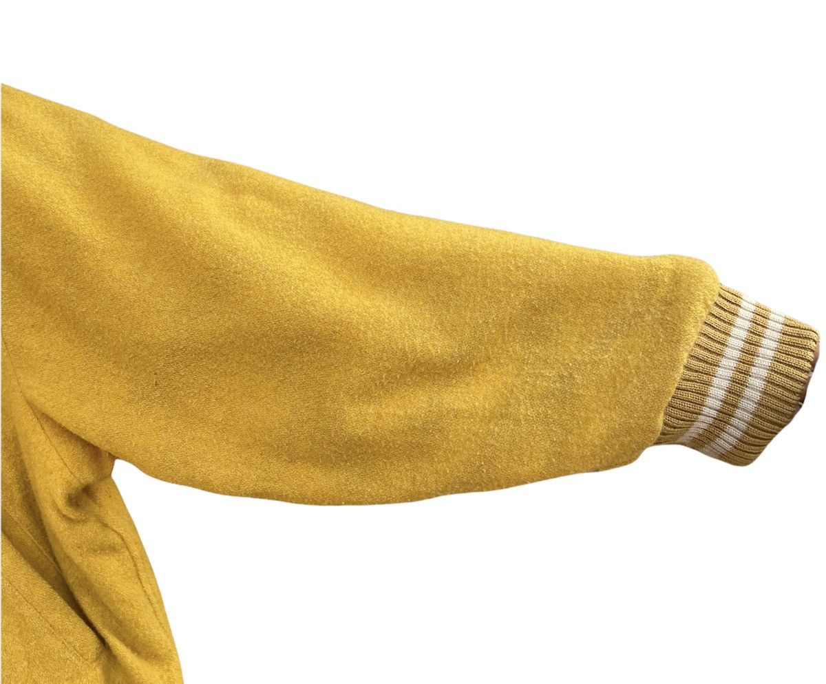 Vintage Vintage Ball Dog Yellow Wool Varsity Jacket Size US L / EU 52-54 / 3 - 16 Thumbnail