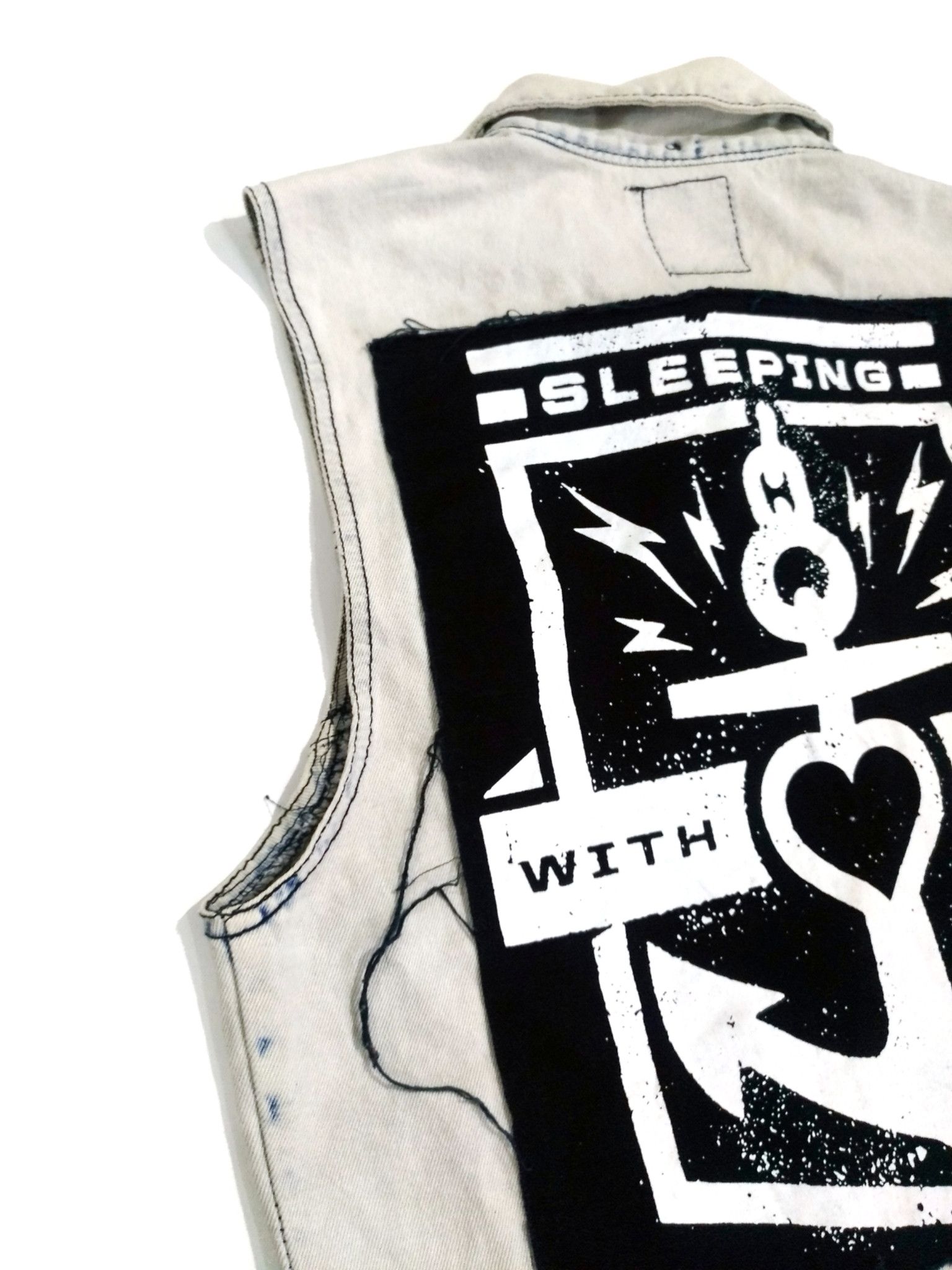 Band Tees RARE! SLEEPING WITH SIRENS OFFICIAL MERCH DENIM VEST Size US S / EU 44-46 / 1 - 4 Thumbnail