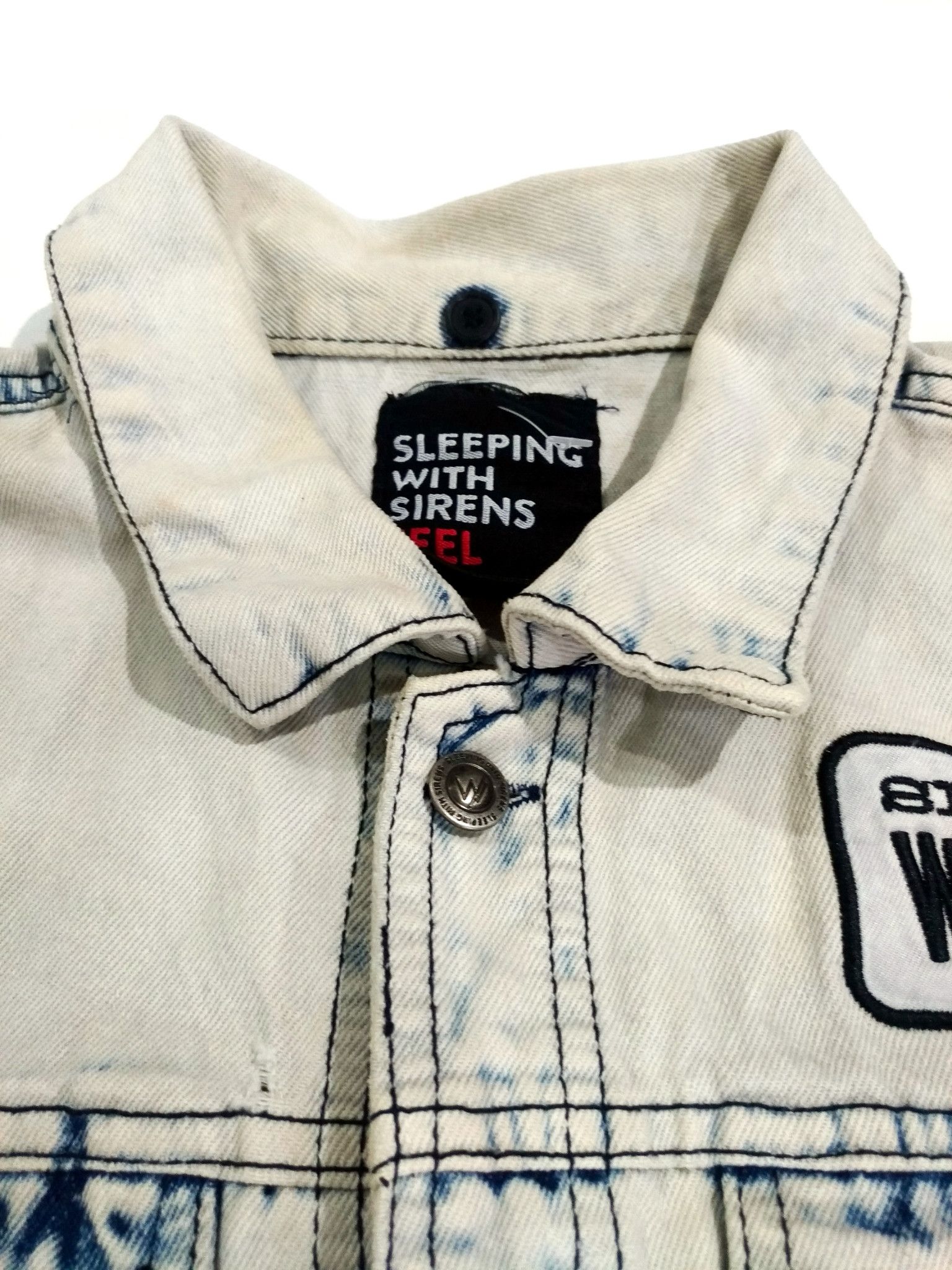 Band Tees RARE! SLEEPING WITH SIRENS OFFICIAL MERCH DENIM VEST Size US S / EU 44-46 / 1 - 6 Thumbnail