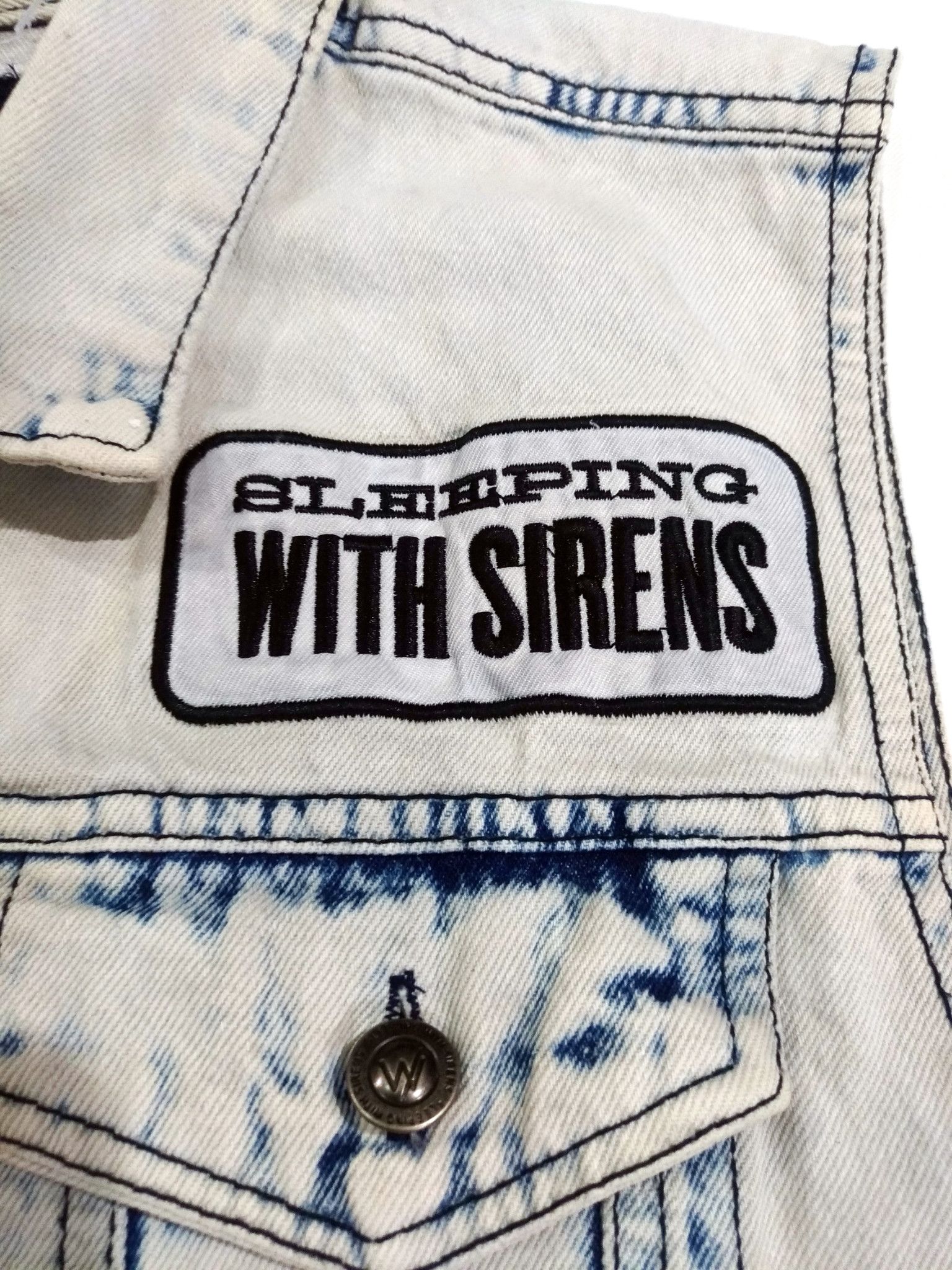 Band Tees RARE! SLEEPING WITH SIRENS OFFICIAL MERCH DENIM VEST Size US S / EU 44-46 / 1 - 8 Thumbnail