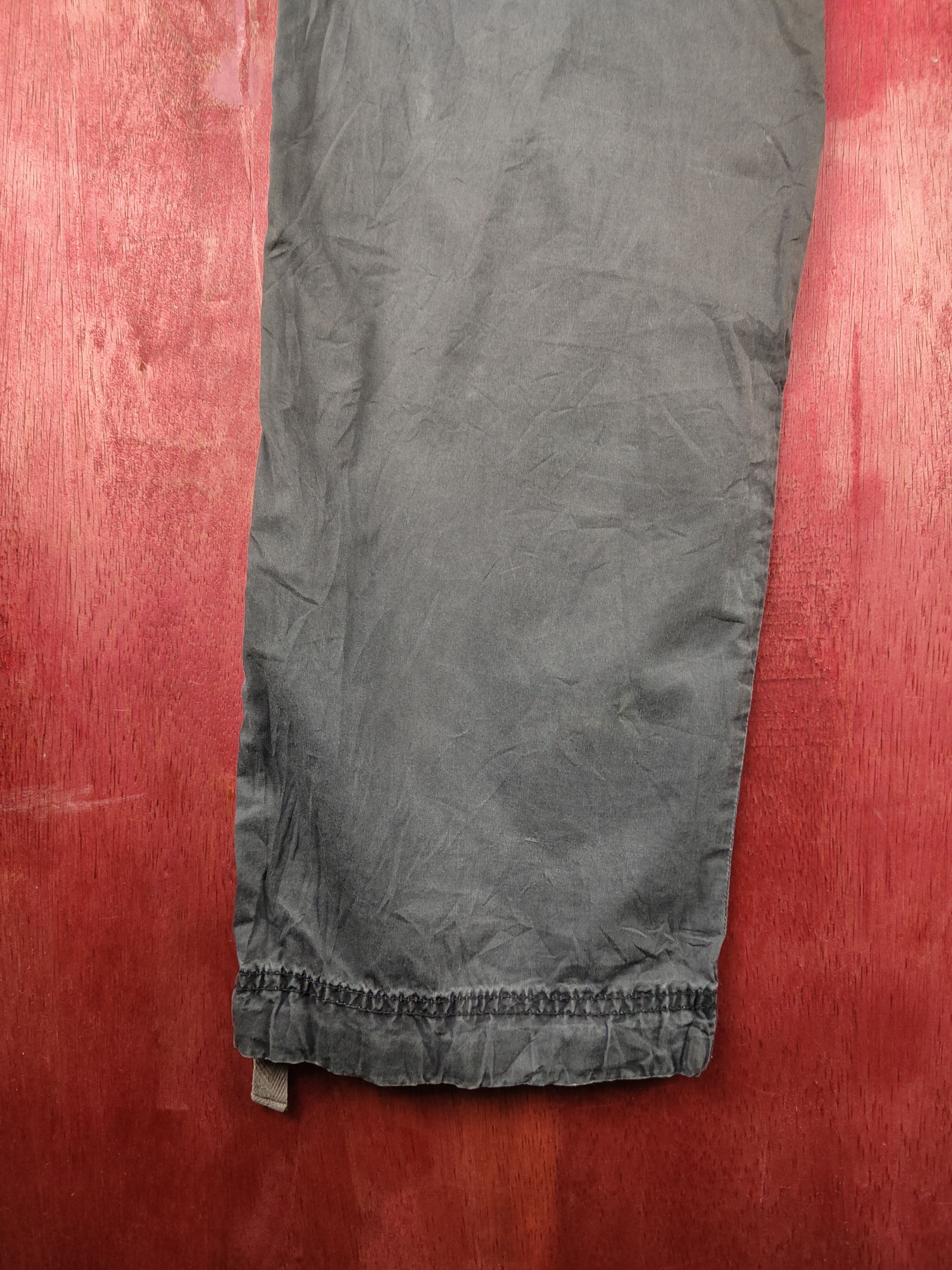 Japanese Brand Uniqlo Dark Gray Multipocket Tactical Cargo Pants #S755 Size US 31 - 9 Thumbnail