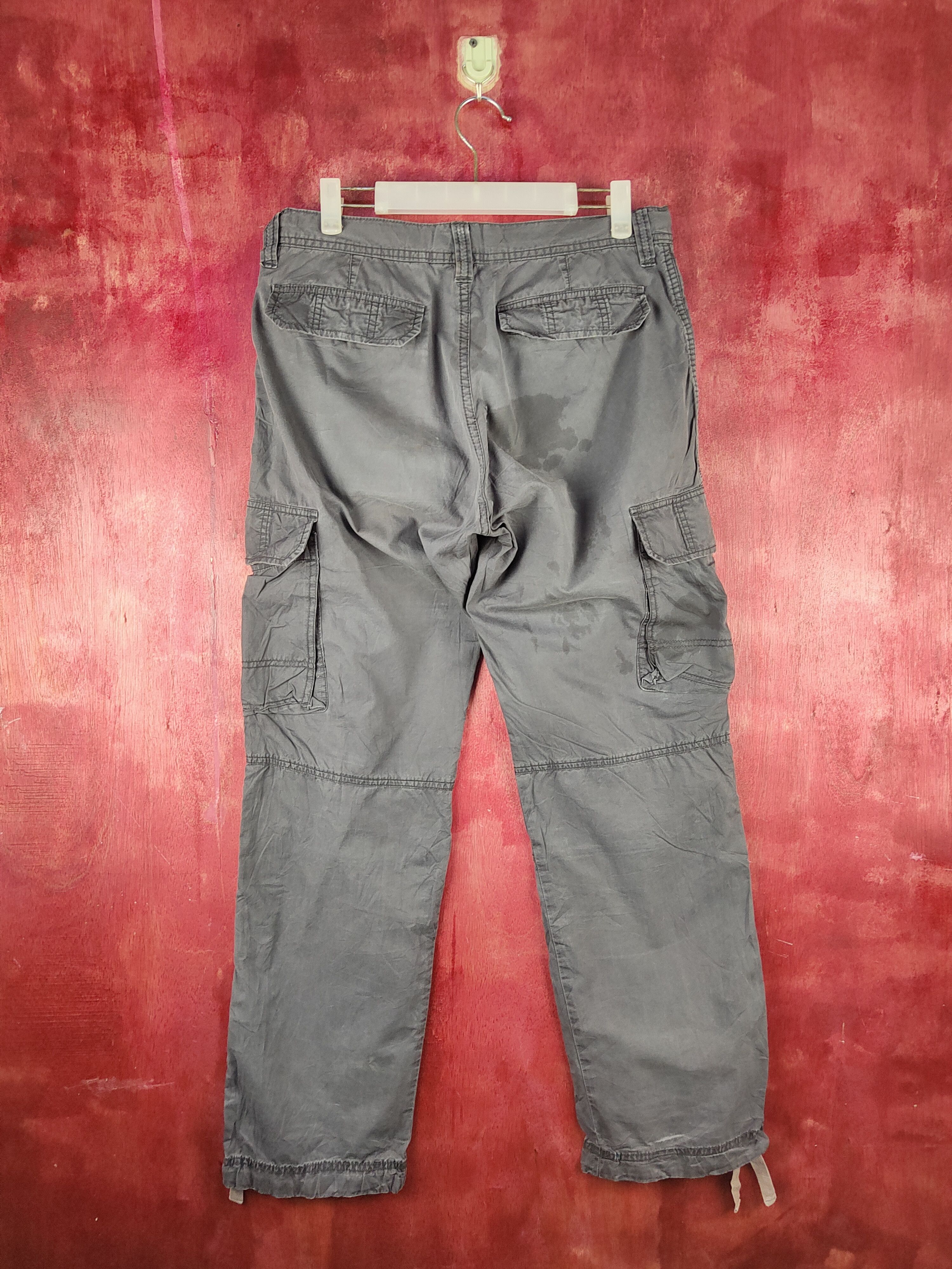 Japanese Brand Uniqlo Dark Gray Multipocket Tactical Cargo Pants #S755 Size US 31 - 7 Thumbnail