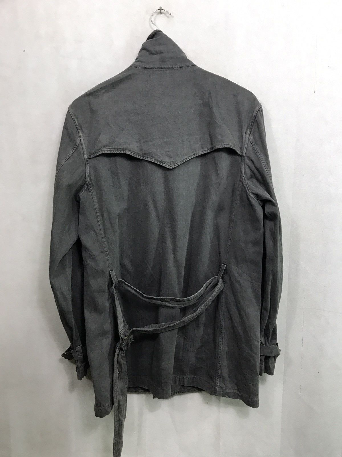Arkitip Magazine × Designer × Japanese Brand MAGAZINES WORK REMAKE MILITARY JACKET MADE IN JAPAN Size US L / EU 52-54 / 3 - 5 Thumbnail
