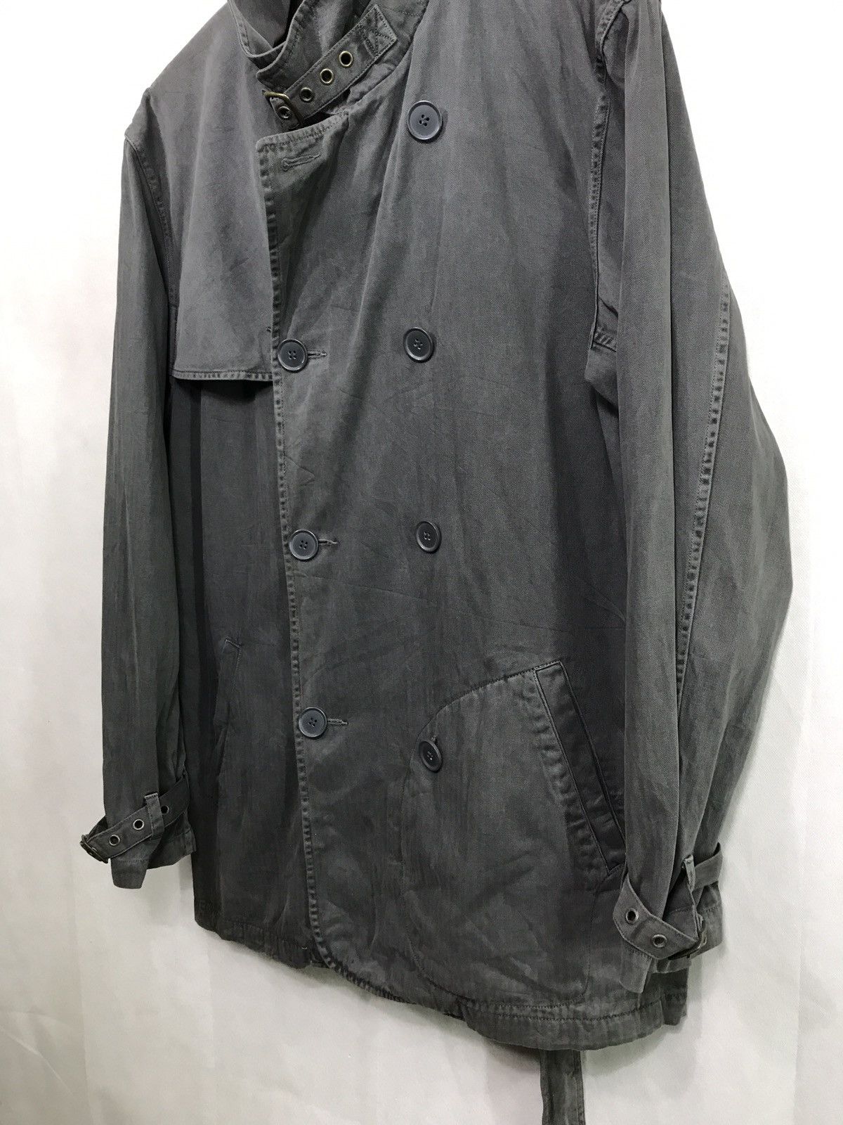Arkitip Magazine × Designer × Japanese Brand MAGAZINES WORK REMAKE MILITARY JACKET MADE IN JAPAN Size US L / EU 52-54 / 3 - 4 Thumbnail