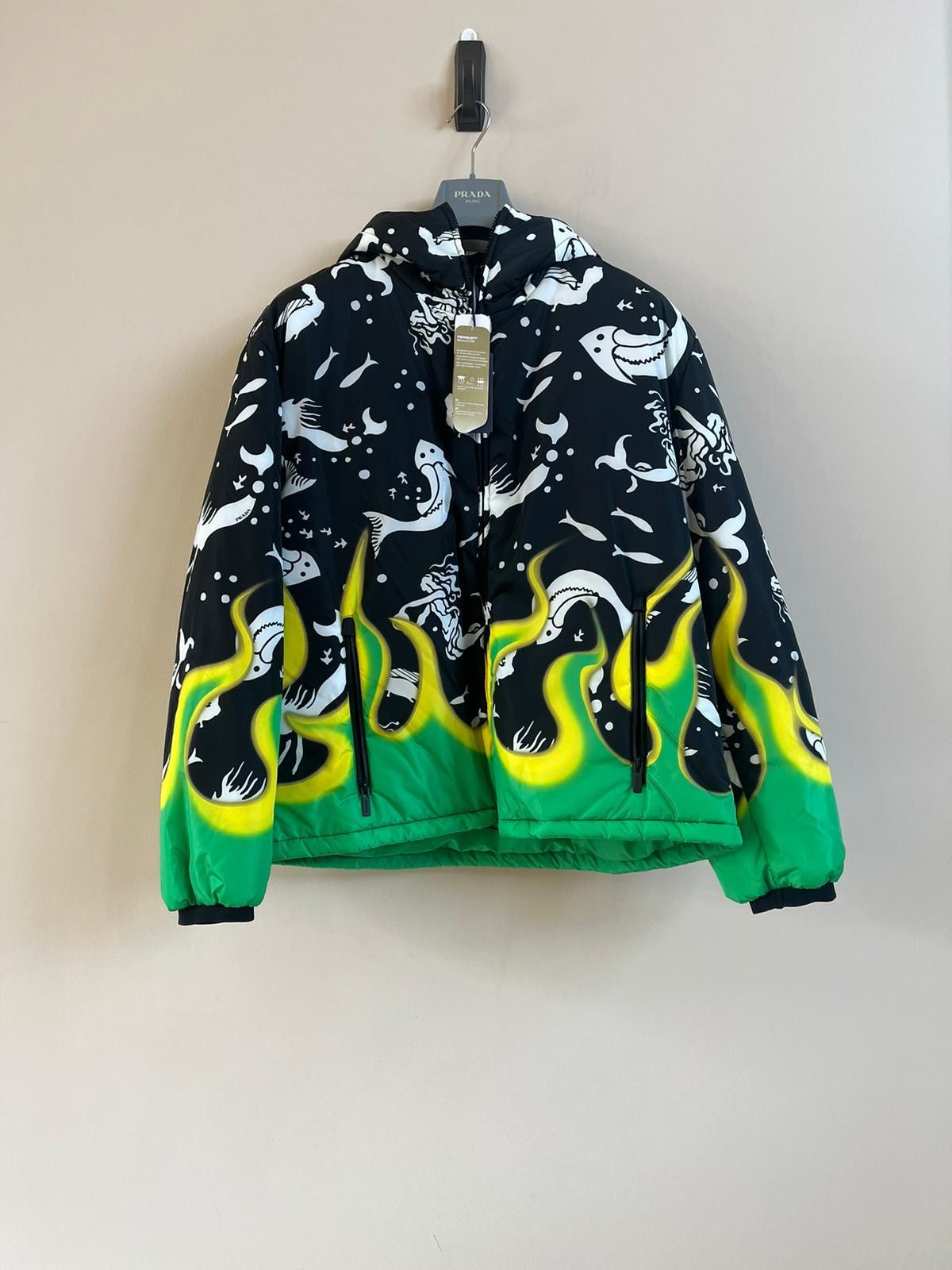 Prada Flames Fish Padded Jacket in Multicolor Size US M / EU 48-50 / 2 - 11 Thumbnail