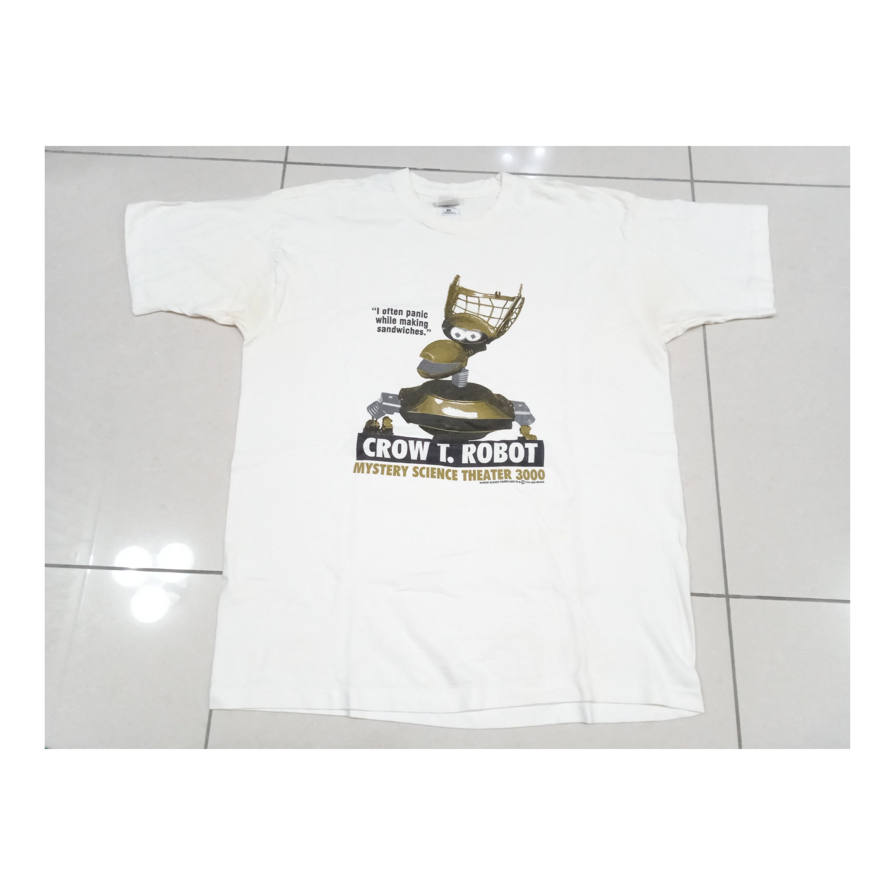 Other Vintage Mystery Science Theater T-Shirt 90s Size US L / EU 52-54 / 3 - 1 Thumbnail