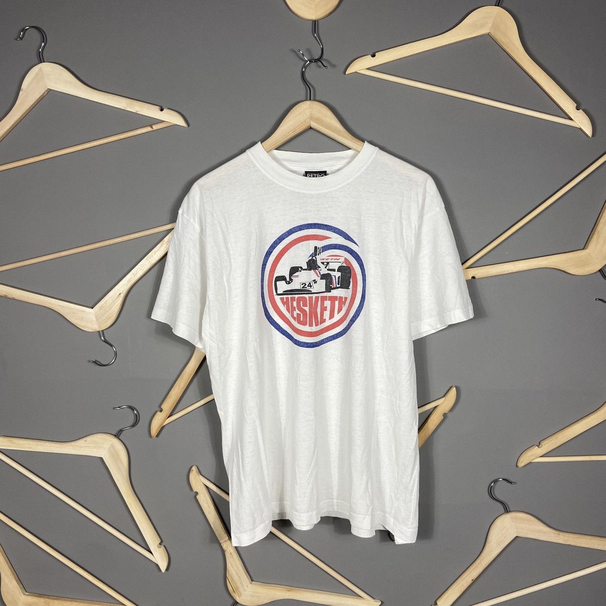 Sports Specialties Vintage Hesketh Formula 1 racing t-shirt Size US L / EU 52-54 / 3 - 1 Thumbnail