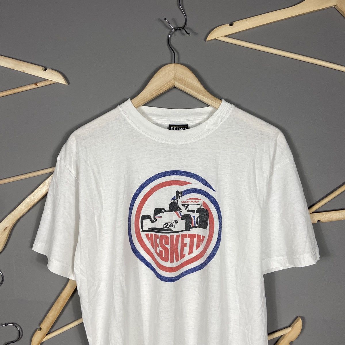 Sports Specialties Vintage Hesketh Formula 1 racing t-shirt Size US L / EU 52-54 / 3 - 6 Thumbnail