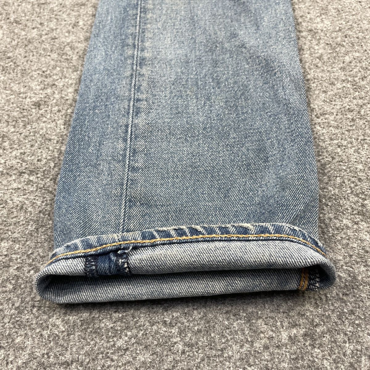 Levi's × Vintage Vintage Distressed Levi's 504 Faded Blue Jeans wc-227 Size US 32 / EU 48 - 5 Thumbnail