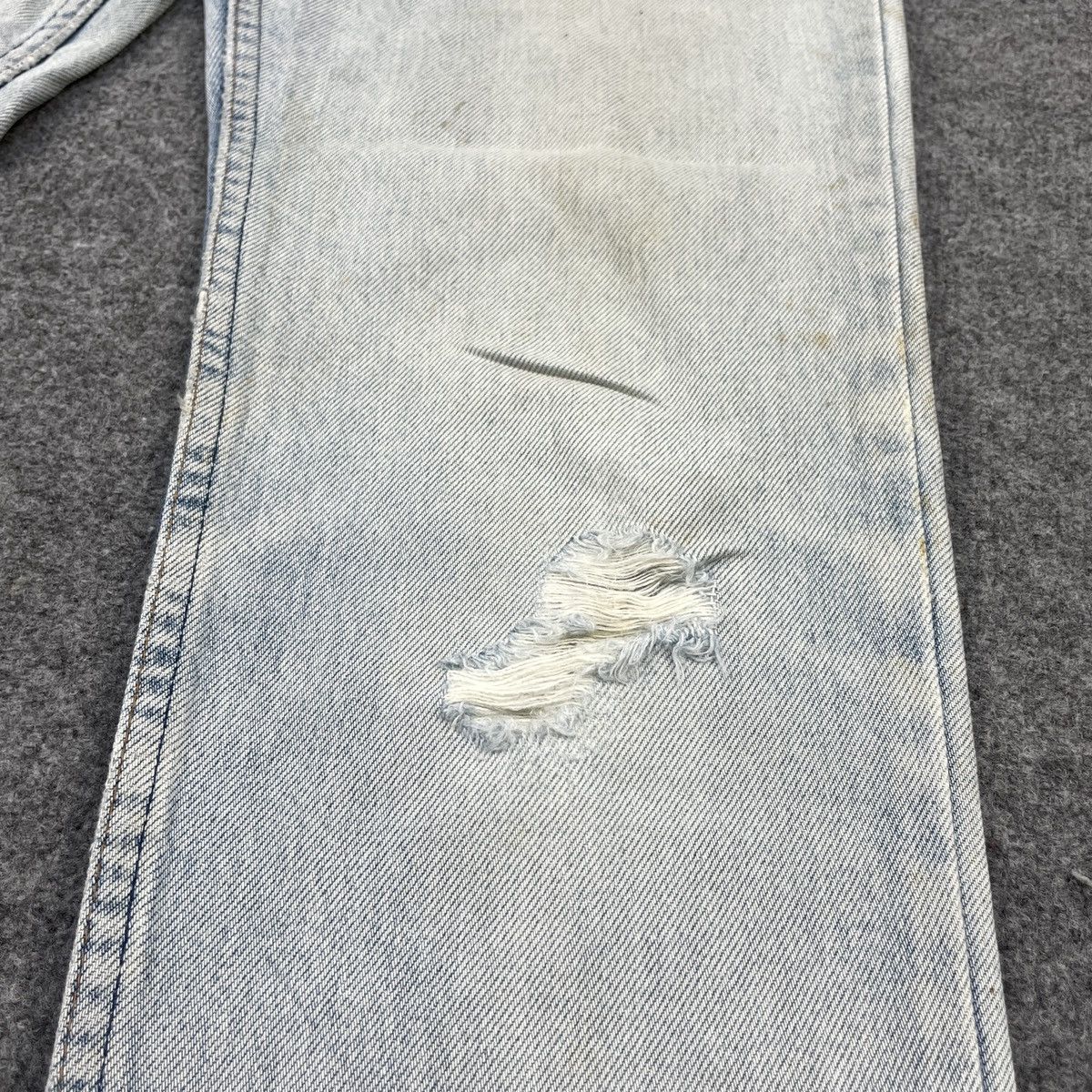 Levi's × Vintage Vintage Distressed Levi's 217 Light Blue Washw wc-228 Size 25" / US 0 / IT 36 - 8 Thumbnail