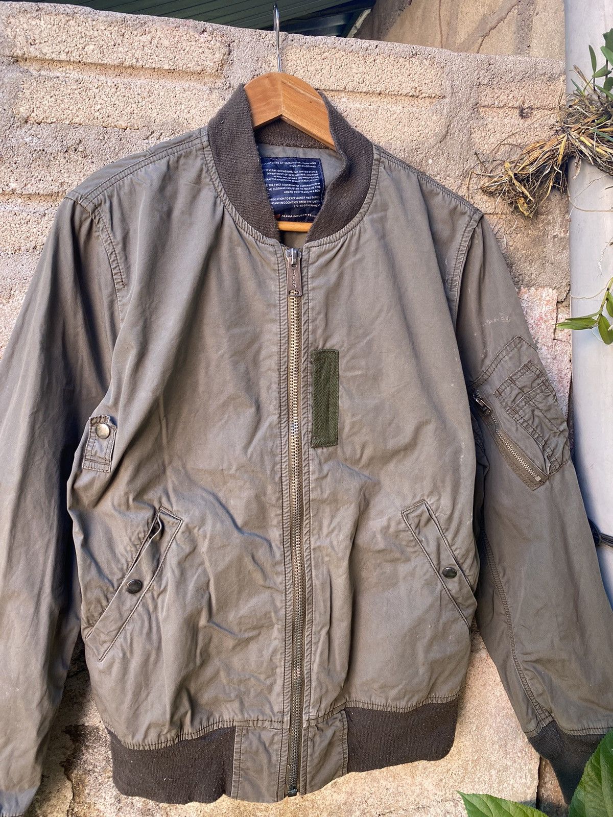 Avirex Vintage Distressed Avirex Multiple Pocket Jacket Size US L / EU 52-54 / 3 - 2 Thumbnail