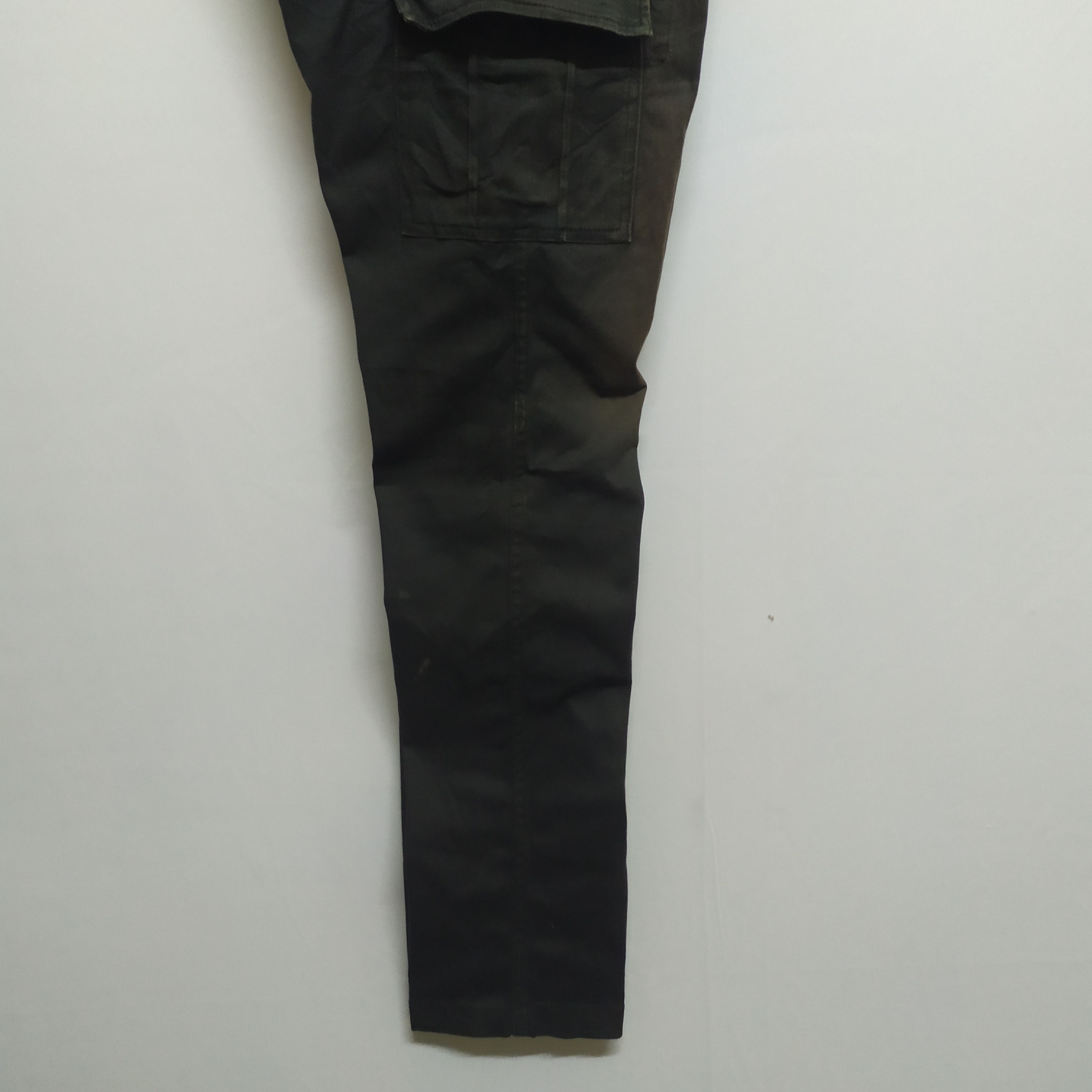 Japanese Brand GLADIATOR FADED BLACK CARGO PANTS SKINNY STYLE Size US 31 - 16 Thumbnail