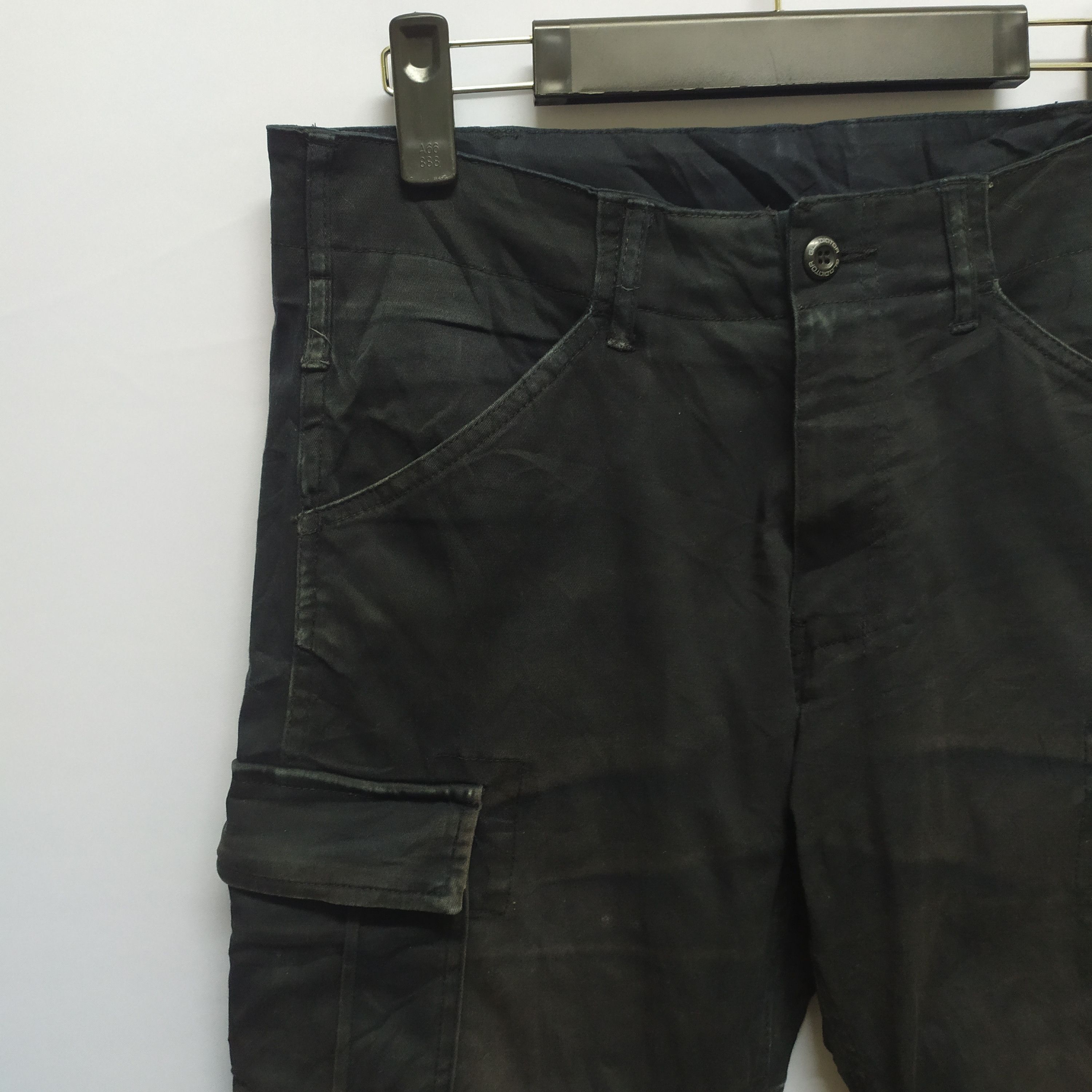 Japanese Brand GLADIATOR FADED BLACK CARGO PANTS SKINNY STYLE Size US 31 - 3 Thumbnail