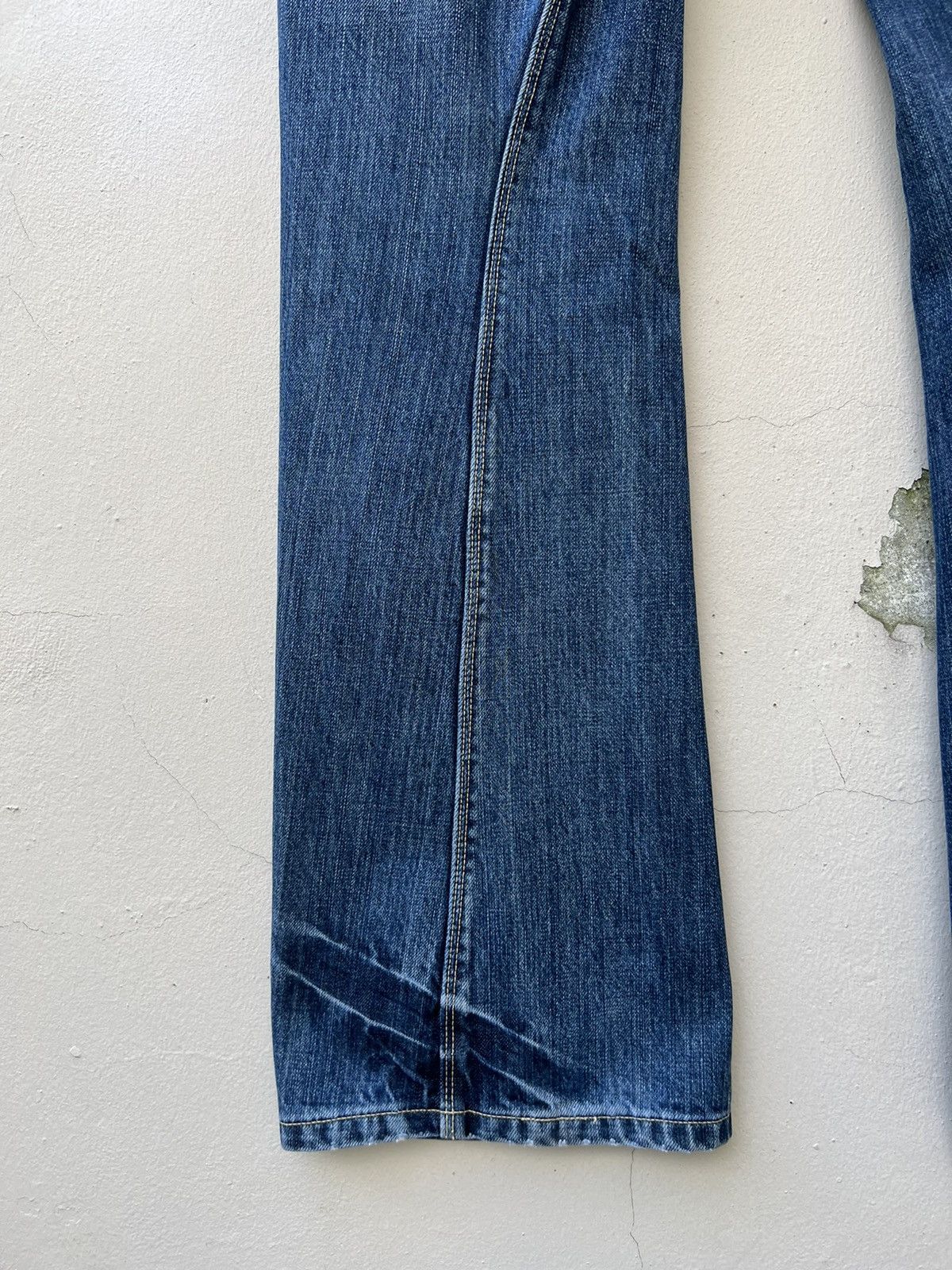 Japanese Brand × Levi's × Vintage Vintage 2002 Levi’s Engineered Fade Denim Bootcut Jeans Size US 31 - 16 Thumbnail