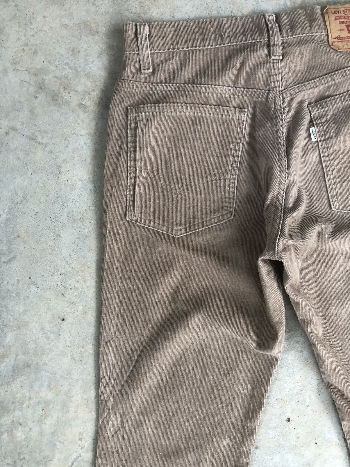 If Six Was Nine Vintage 80’s Levi’s Corduroy Pants Flared Jeans 517 Size US 31 - 8 Thumbnail