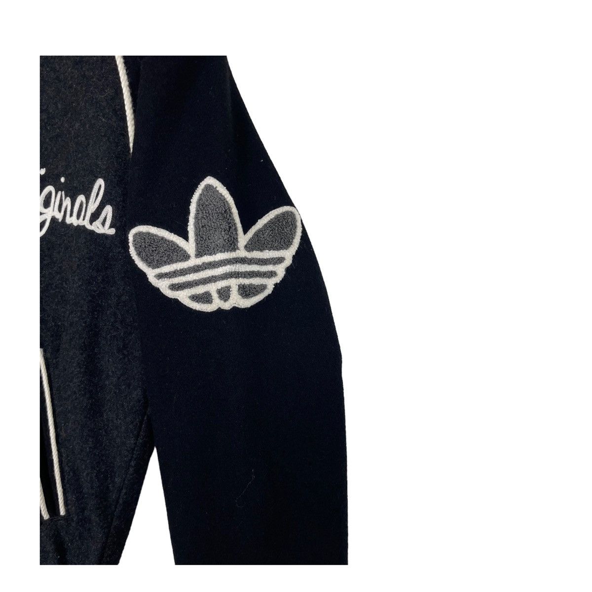 Adidas 💥ADIDAS TOKYO VARSITY BOMBER JACKET STREETSTYLE Size US S / EU 44-46 / 1 - 8 Thumbnail