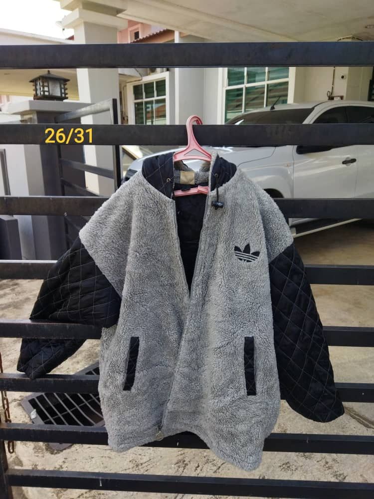 image of Steal VTG Adidas Trefoil Sherpa Sweater in Black/Grey, Men's (Size XL)