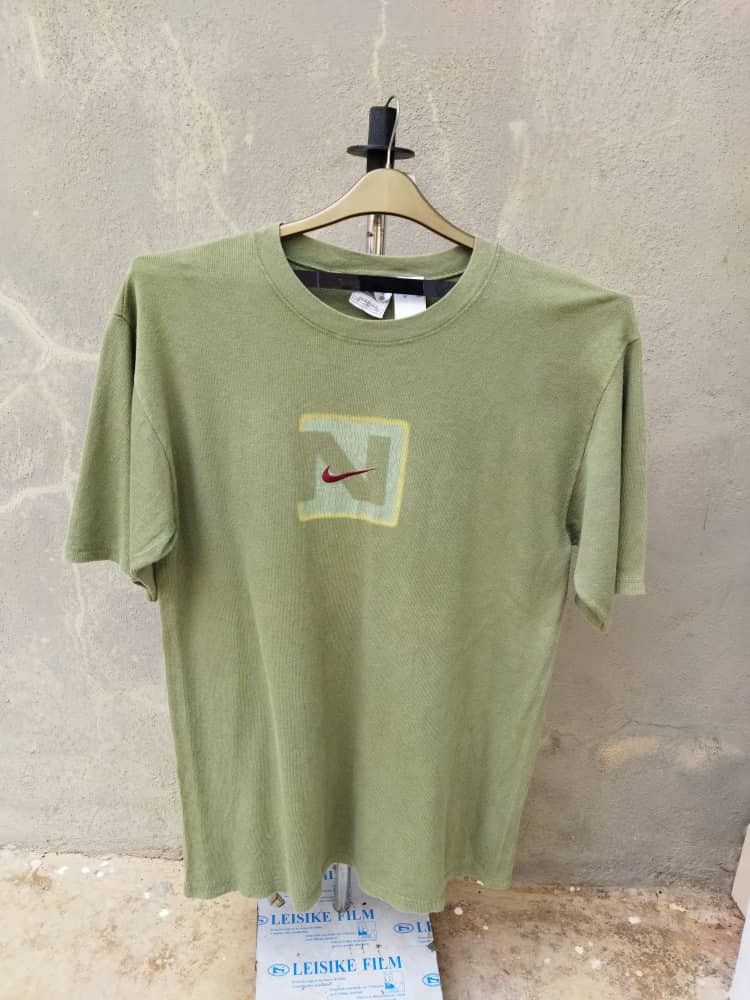 Nike × Vintage 🔥BEST OFFER🔥 RARE VINTAGE NIKE CENTER SWOOSH Size US M / EU 48-50 / 2 - 1 Thumbnail