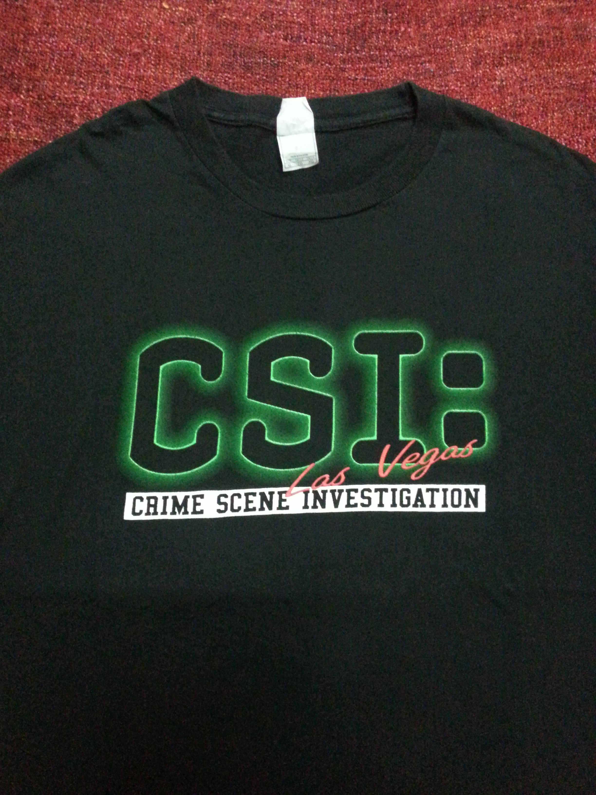 Vintage Vintage Y2K CSI Las Vegas tee Tv series Size US XL / EU 56 / 4 - 1 Thumbnail