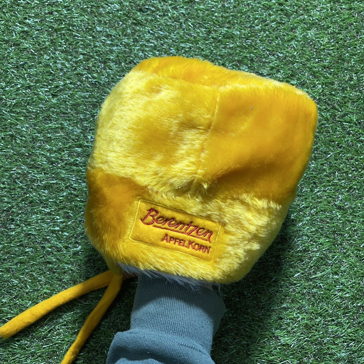 Vintage Vintage 90s Mohair Beanie Grunge Alt Yellow White Relaxed OS Size ONE SIZE - 2 Thumbnail