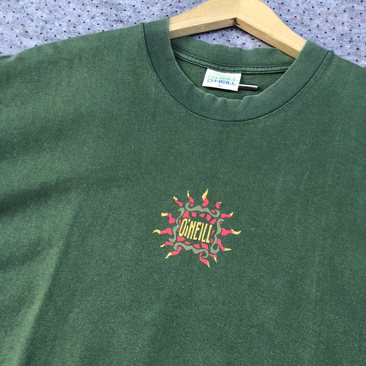 O'Neill Vintage Faded Oneill Tshirt Size US L / EU 52-54 / 3 - 5 Thumbnail