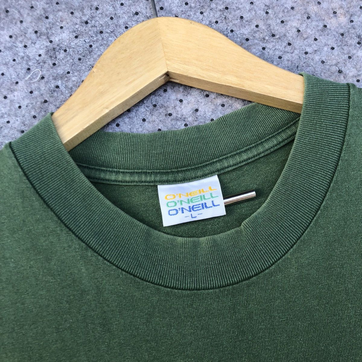 O'Neill Vintage Faded Oneill Tshirt Size US L / EU 52-54 / 3 - 3 Thumbnail