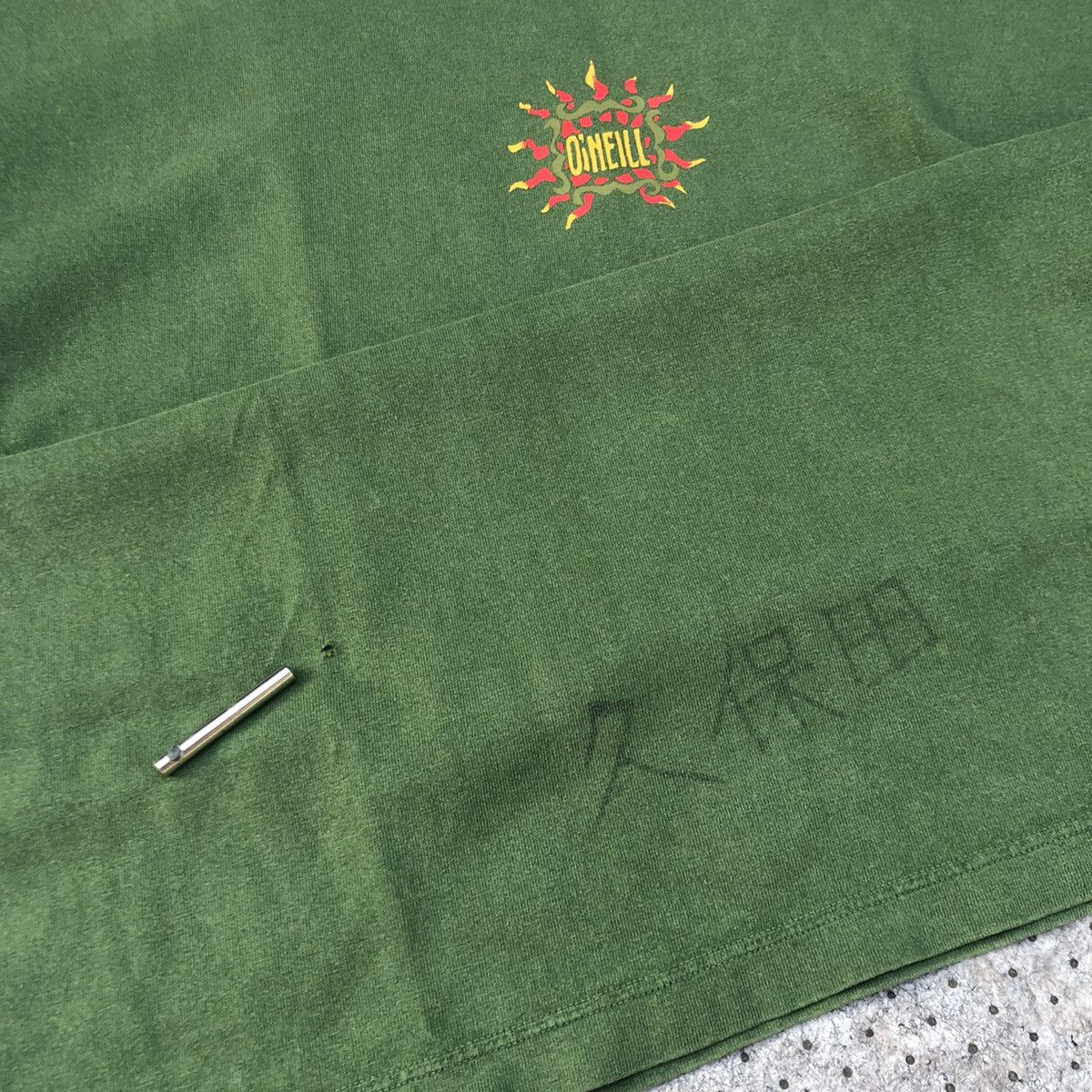 O'Neill Vintage Faded Oneill Tshirt Size US L / EU 52-54 / 3 - 7 Thumbnail