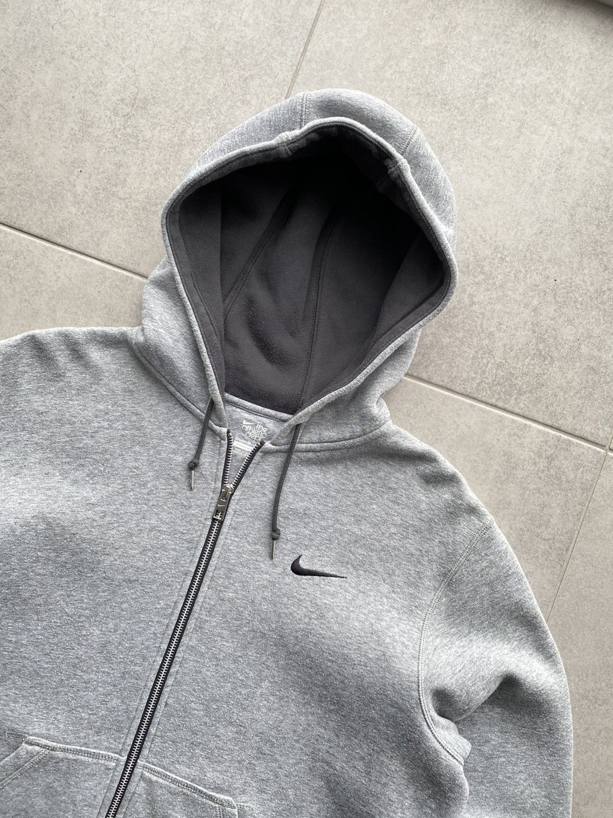 Nike Vintage Nike Y2K Zip Hoodie Size US M / EU 48-50 / 2 - 3 Thumbnail