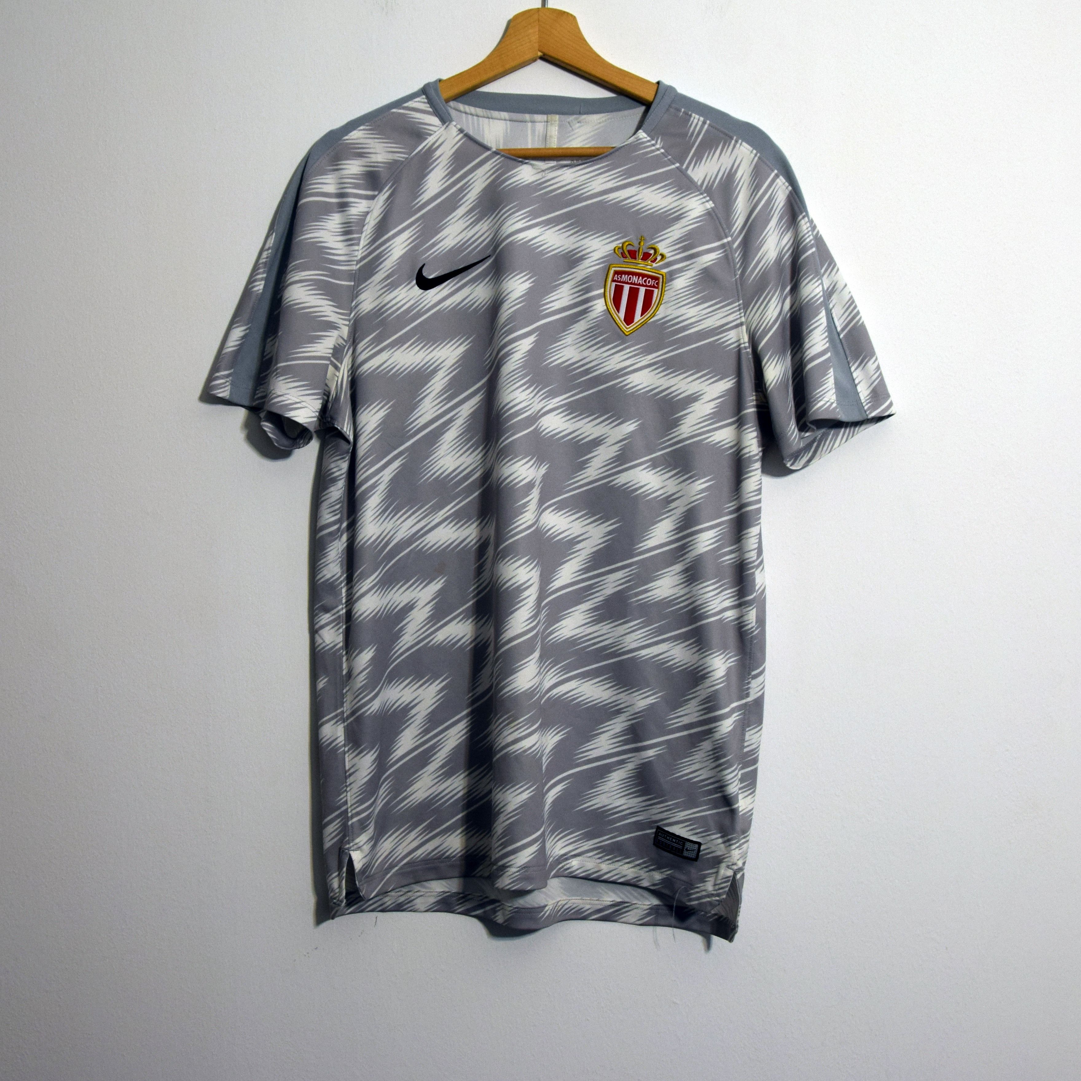 Club Monaco × Nike 2018 / 19 Monaco Nike Training Shirt L Size US L / EU 52-54 / 3 - 1 Thumbnail