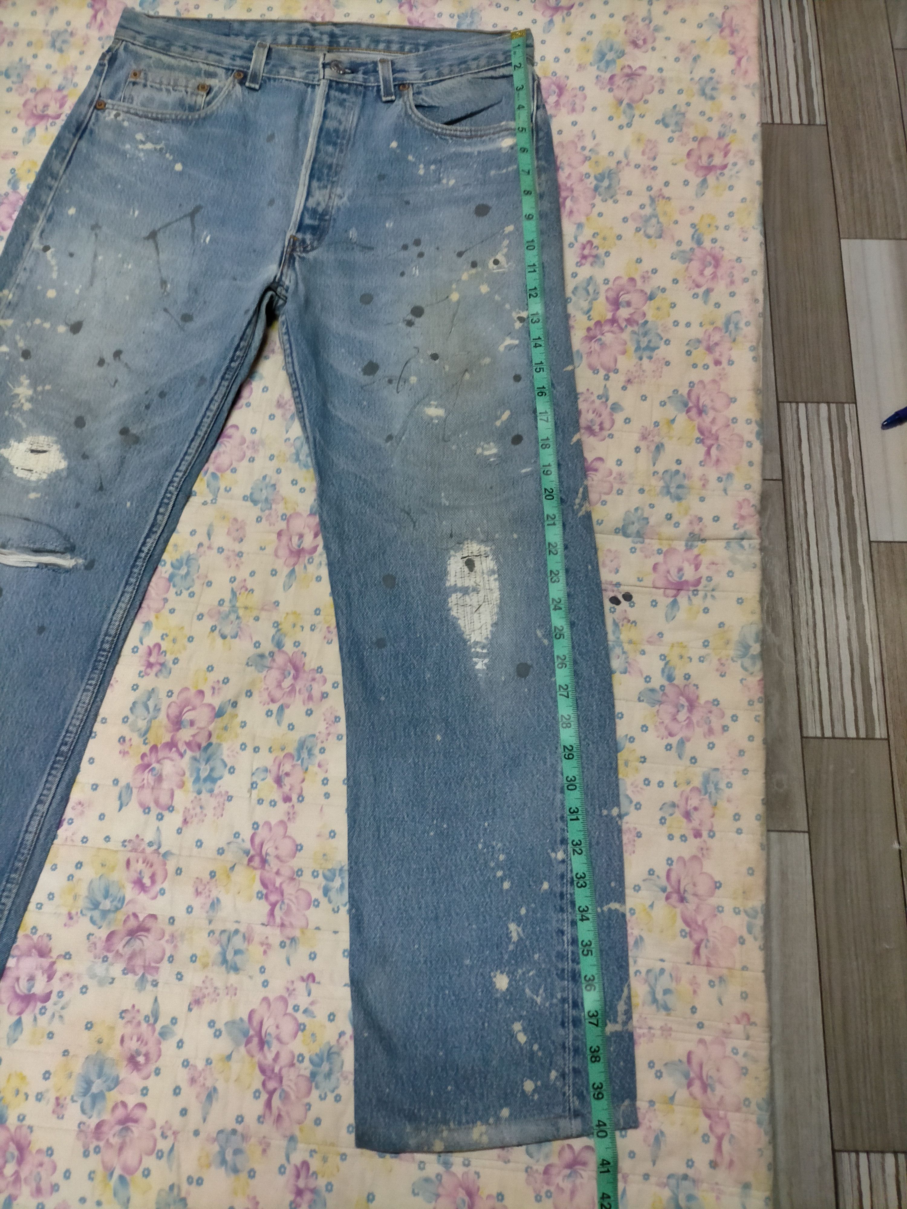 Levi's Vintage Levis Distressed painted Denim Size US 34 / EU 50 - 14 Thumbnail