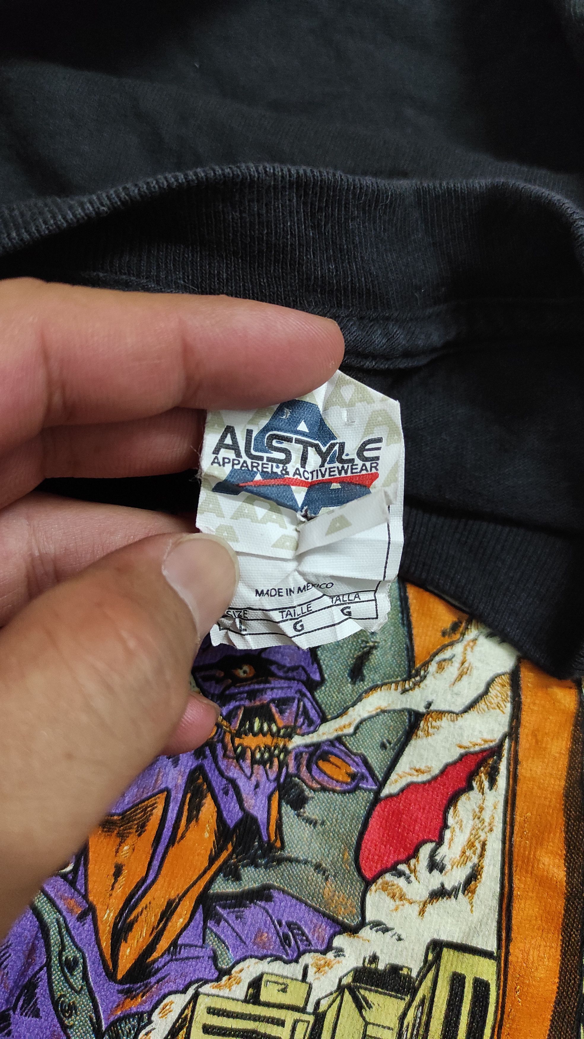 Anime Vtg Rare Neon Genesis Evangelion Attack Titan Anime Tshirt Size US L / EU 52-54 / 3 - 3 Thumbnail