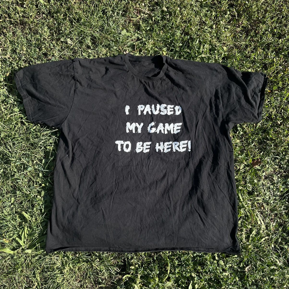 image of Y2K Adult “ I’M Pauses My Game ” Animals Humor Tee in Black, Men's (Size Large)