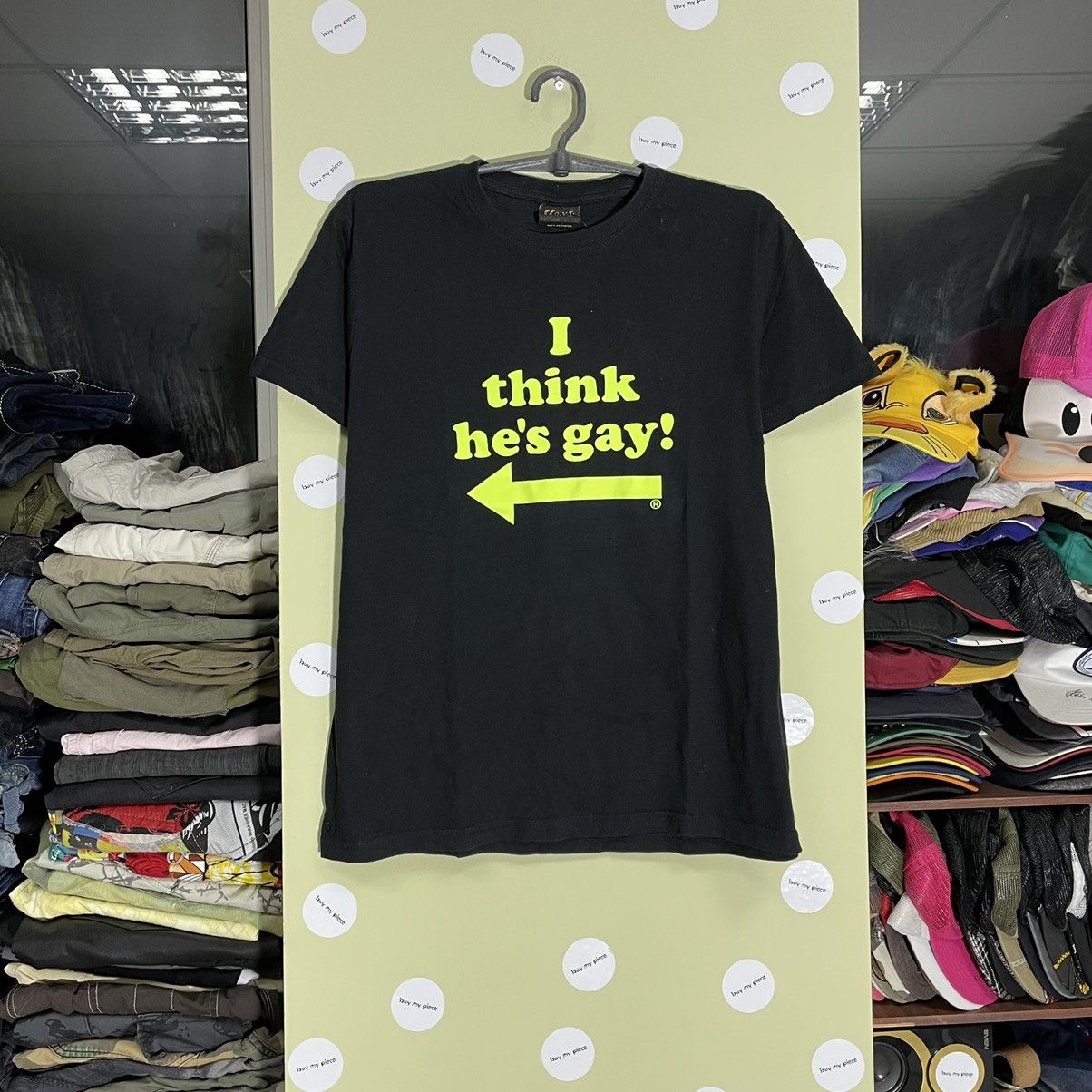 Vintage Vintage 90s Graphic Tee Think Hes Gay Streetwear Black S Size US S / EU 44-46 / 1 - 1 Thumbnail