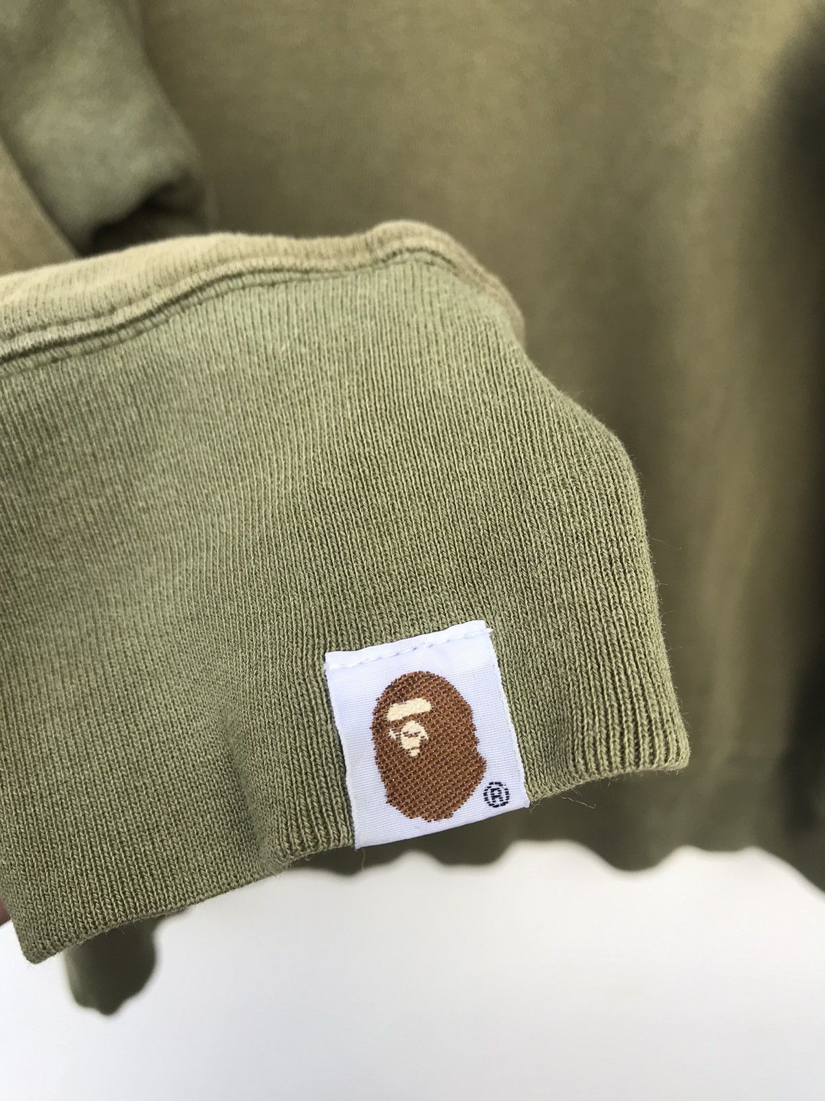 Bape Bape Camo Reversible Crewneck Size US M / EU 48-50 / 2 - 16 Thumbnail