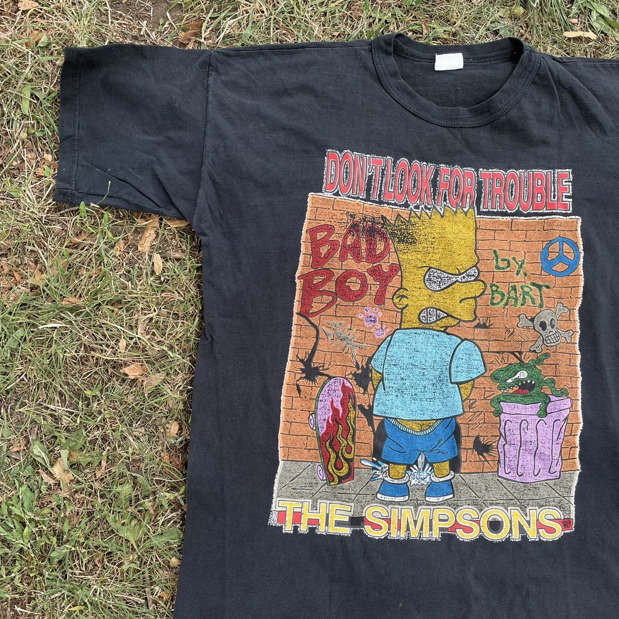 Vintage Vintage 90s The Simpsons Faded Graphic Tee Grunge Tapered L Size US L / EU 52-54 / 3 - 2 Thumbnail