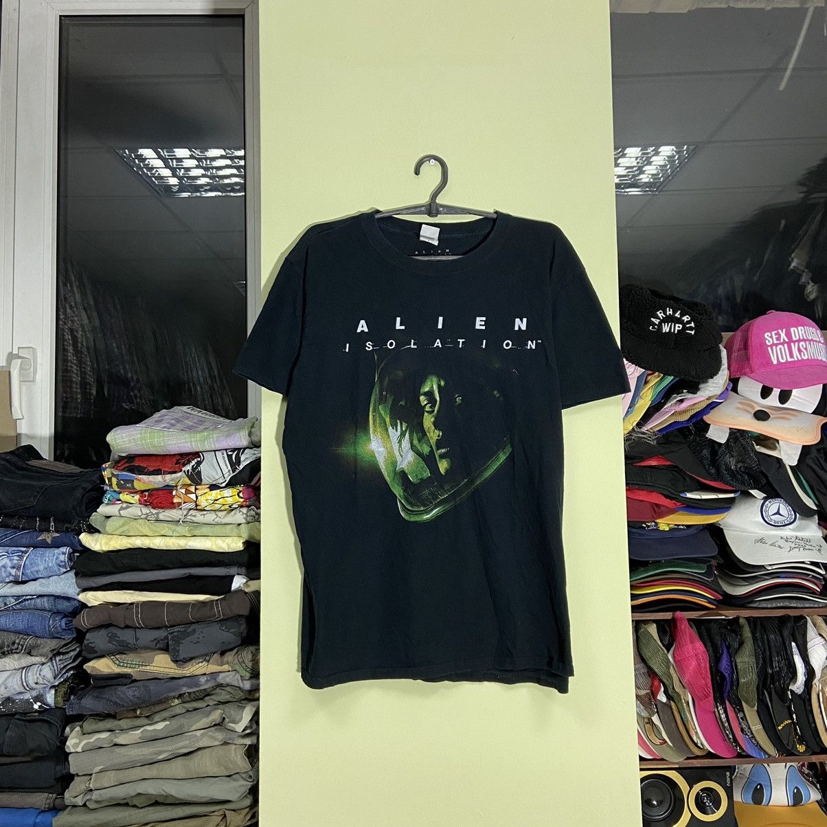 Band Tees Vintage Y2K Alien Skulls Dead Face Band Movie Streetwear Size US M / EU 48-50 / 2 - 1 Thumbnail
