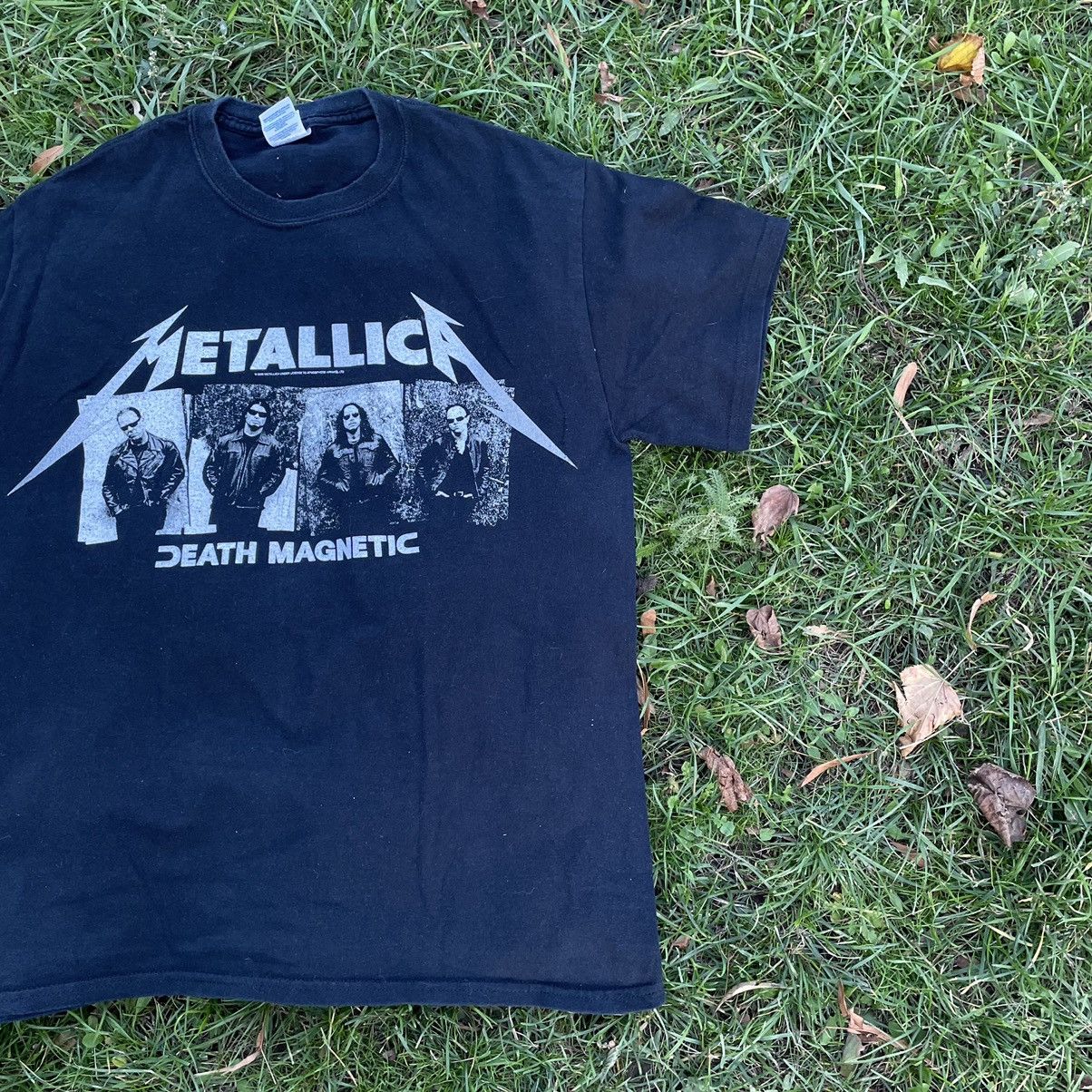 Vintage Vintage 90s Metallica Band Tee Sun Faded Grunge Oversized M Size US M / EU 48-50 / 2 - 3 Thumbnail