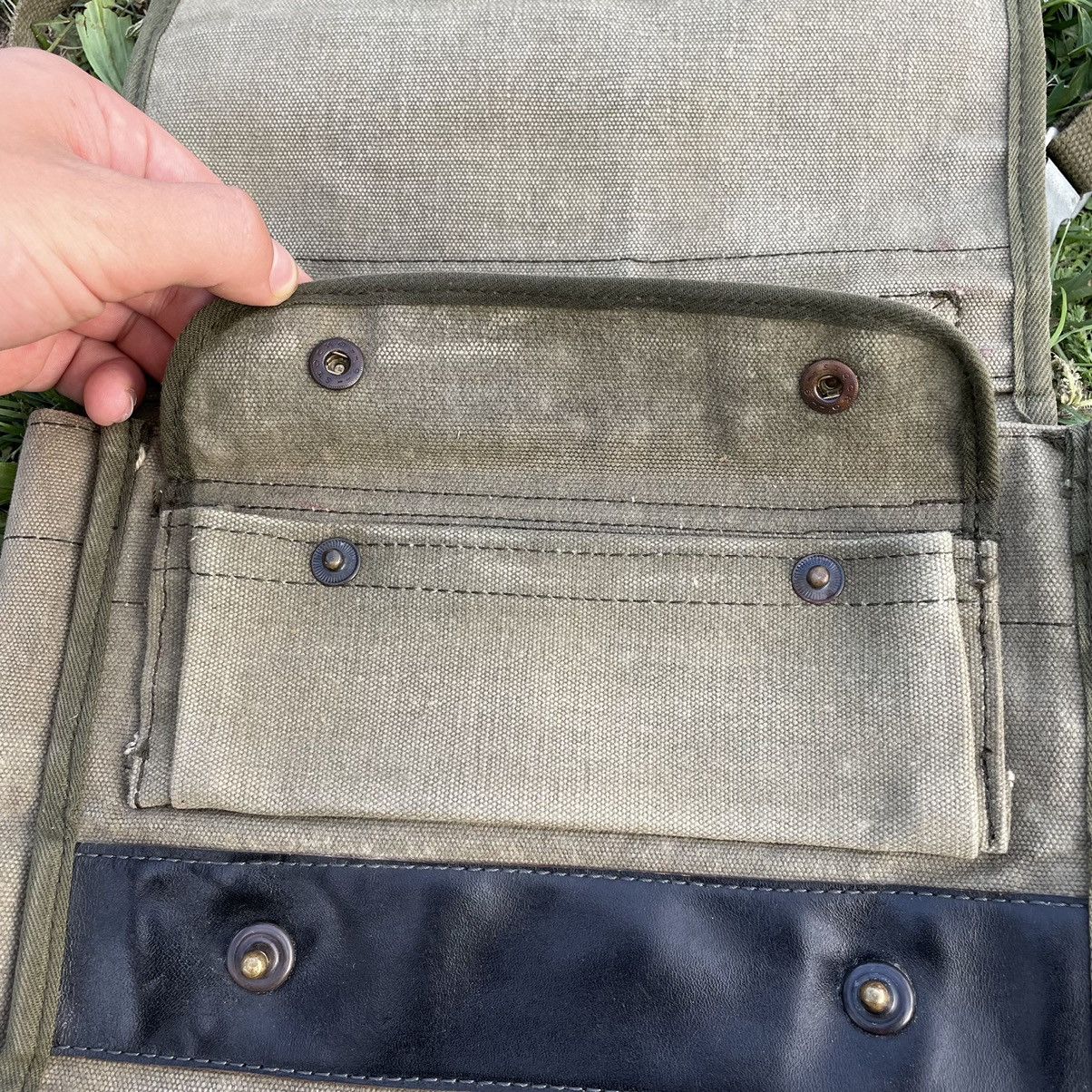 Vintage Vintage 70s Military Messenger Bag Faded Workwear Punk OS Size ONE SIZE - 7 Thumbnail