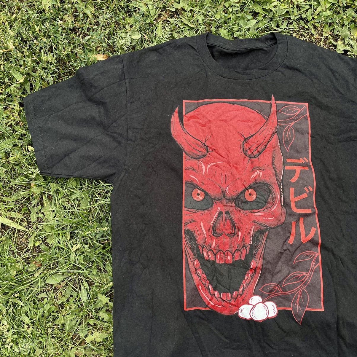 Band Tees Vintage Y2K Tee Skulls Vamp Devil Dead Face L Size US L / EU 52-54 / 3 - 3 Thumbnail