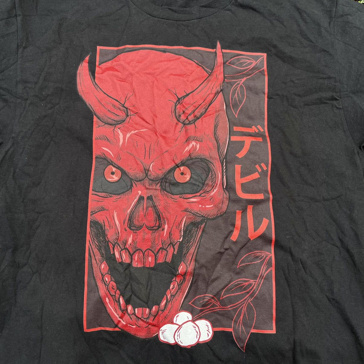 Band Tees Vintage Y2K Tee Skulls Vamp Devil Dead Face L Size US L / EU 52-54 / 3 - 4 Thumbnail
