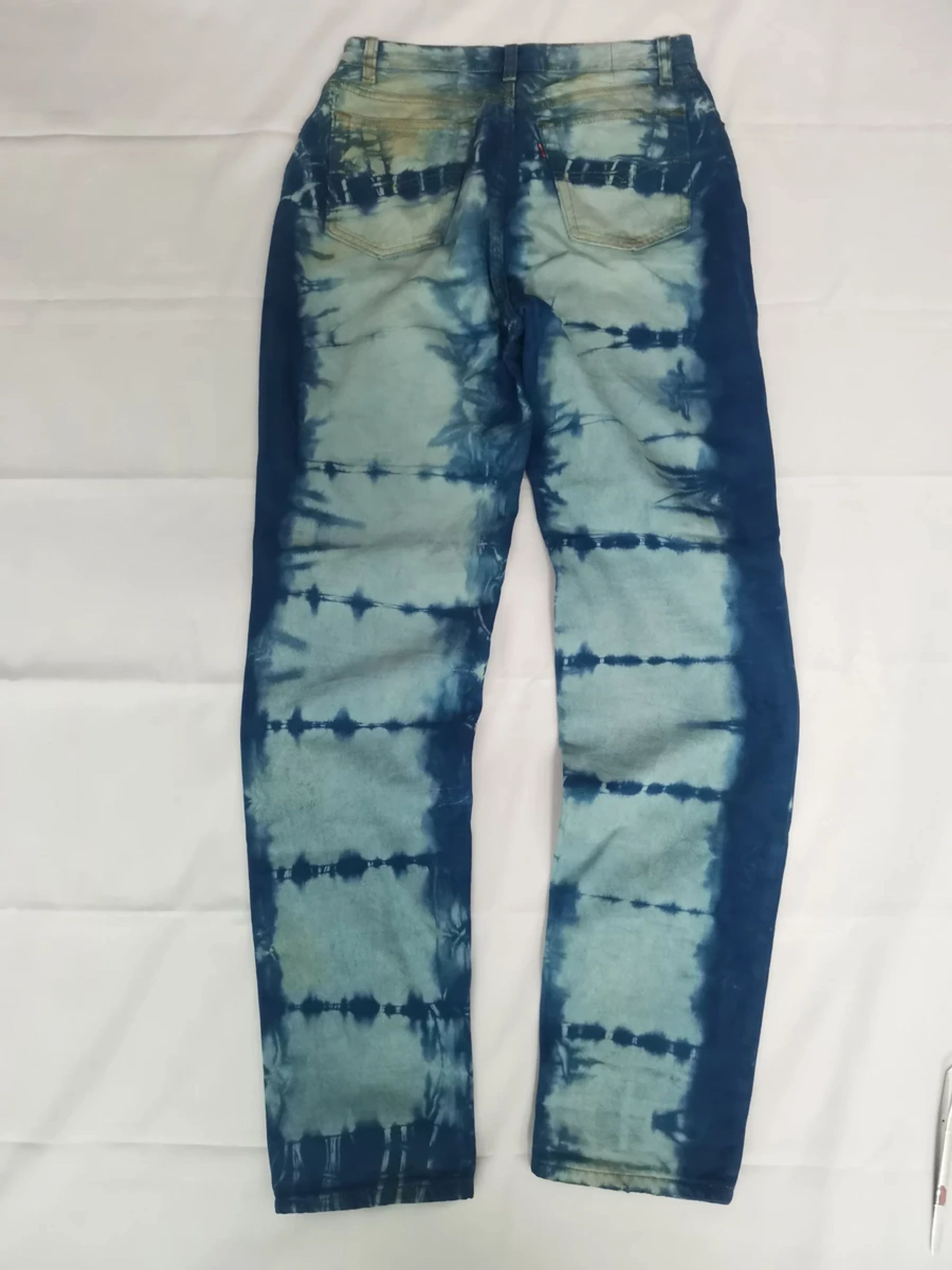 Levi's Vintage Levis 501 Distressed Custom Tie Dye Denim Jeans Size US 28 / EU 44 - 3 Thumbnail