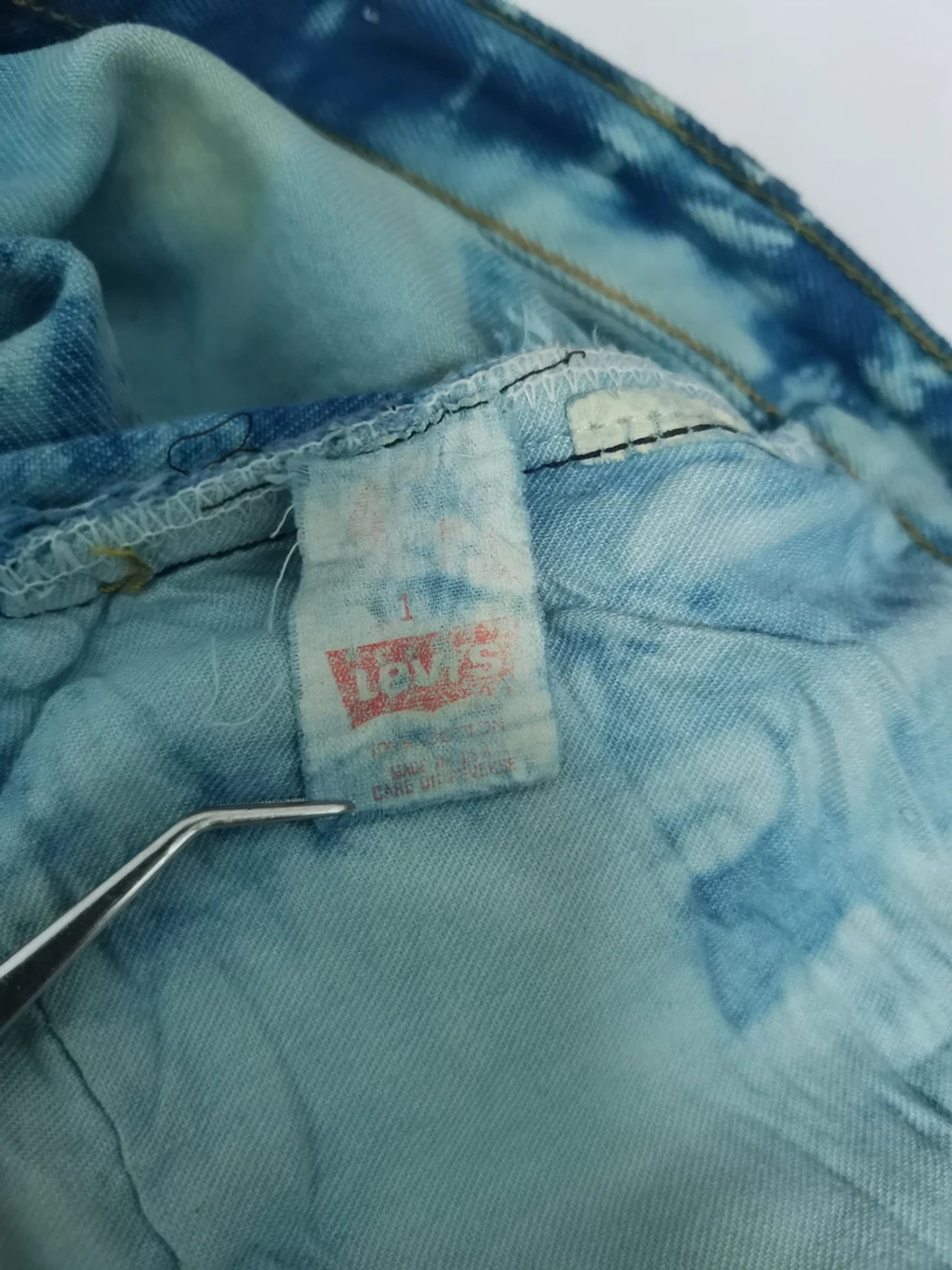 Levi's Vintage Levis 501 Distressed Custom Tie Dye Denim Jeans Size US 28 / EU 44 - 4 Thumbnail