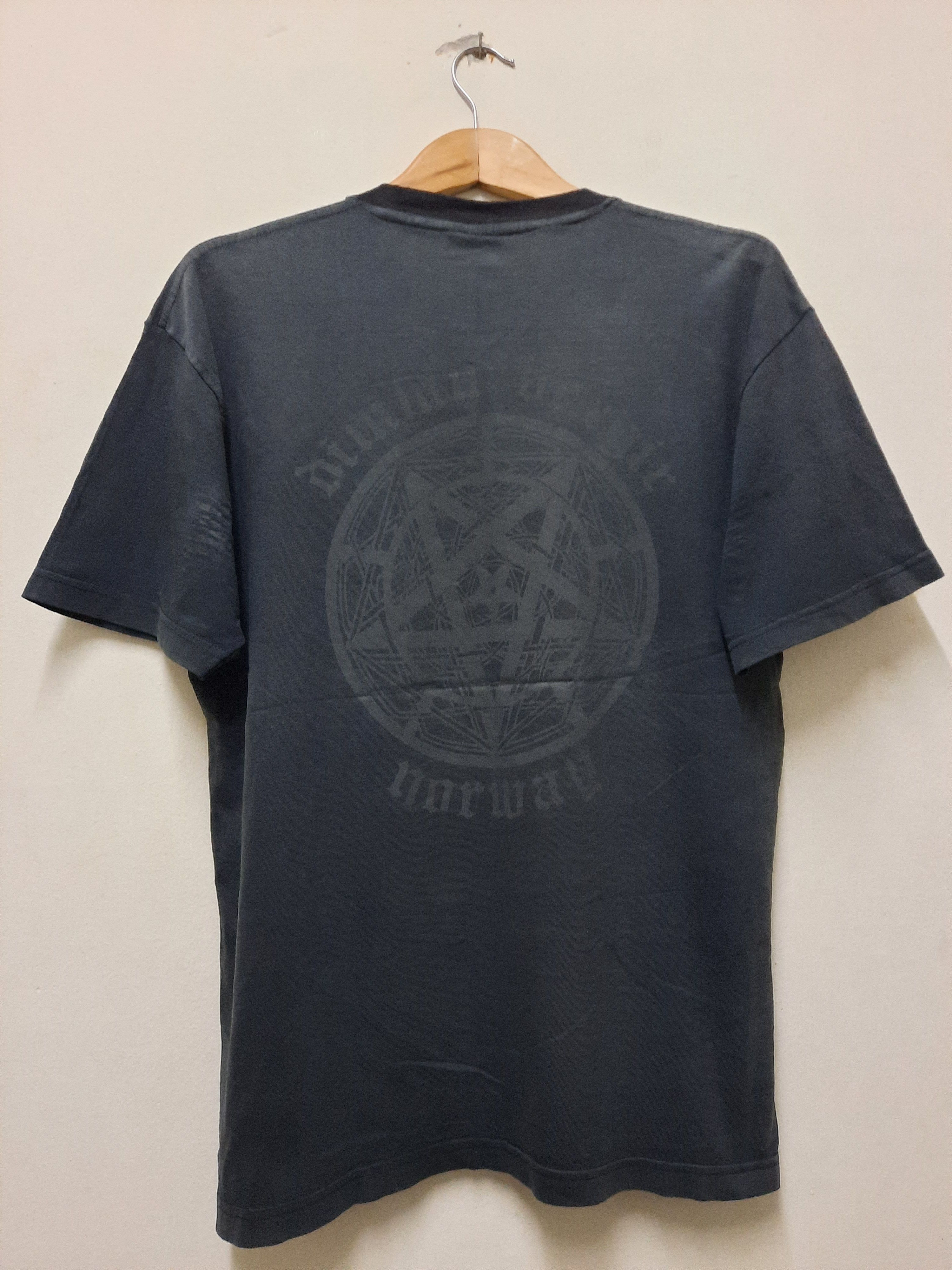 Band Tees VINTAGE DIMMU BORGIR BAND TEE FADED DISTRESSED Size US M / EU 48-50 / 2 - 4 Thumbnail