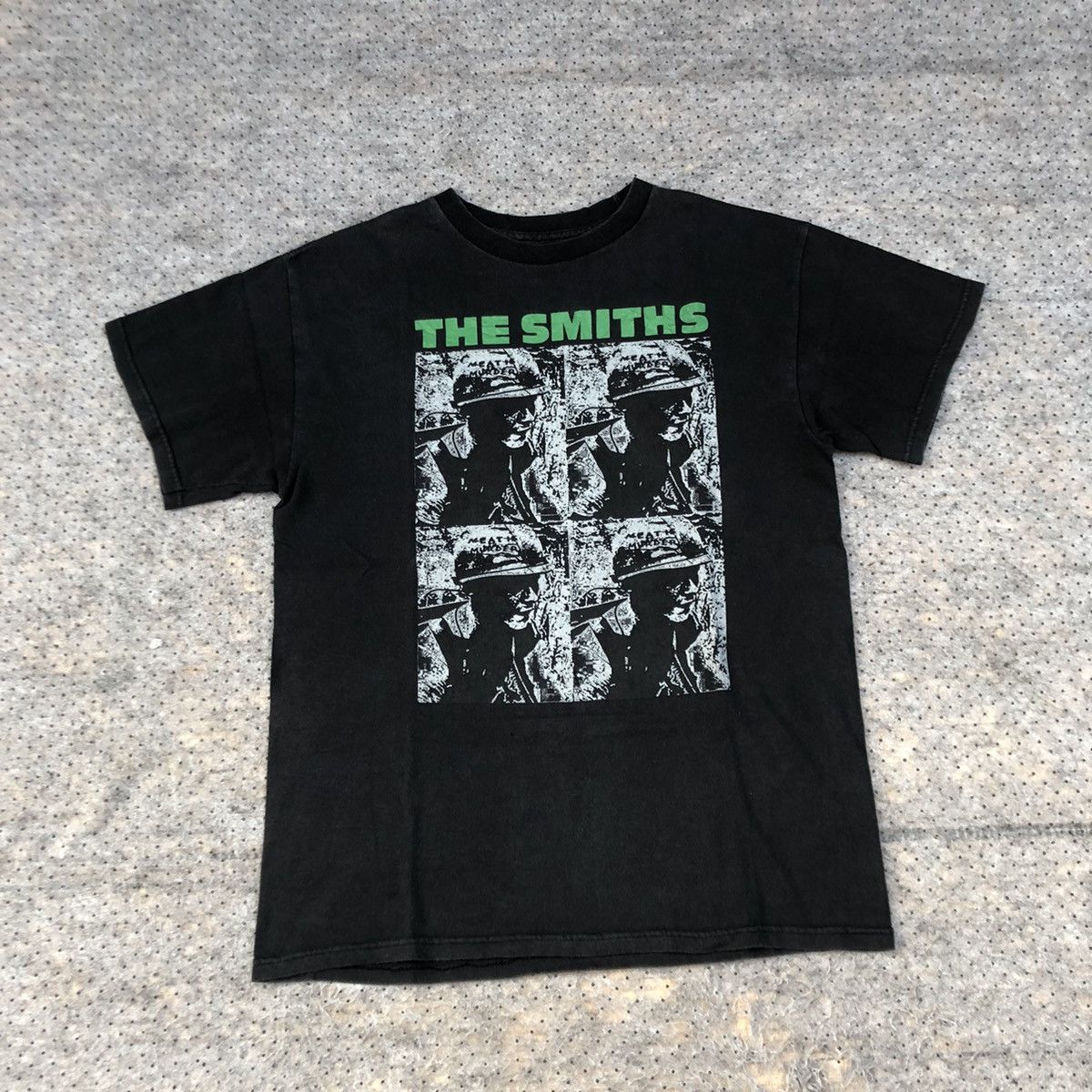 Band Tees Trashed Faded The Smiths Meat is Murder Tee Size US M / EU 48-50 / 2 - 7 Thumbnail