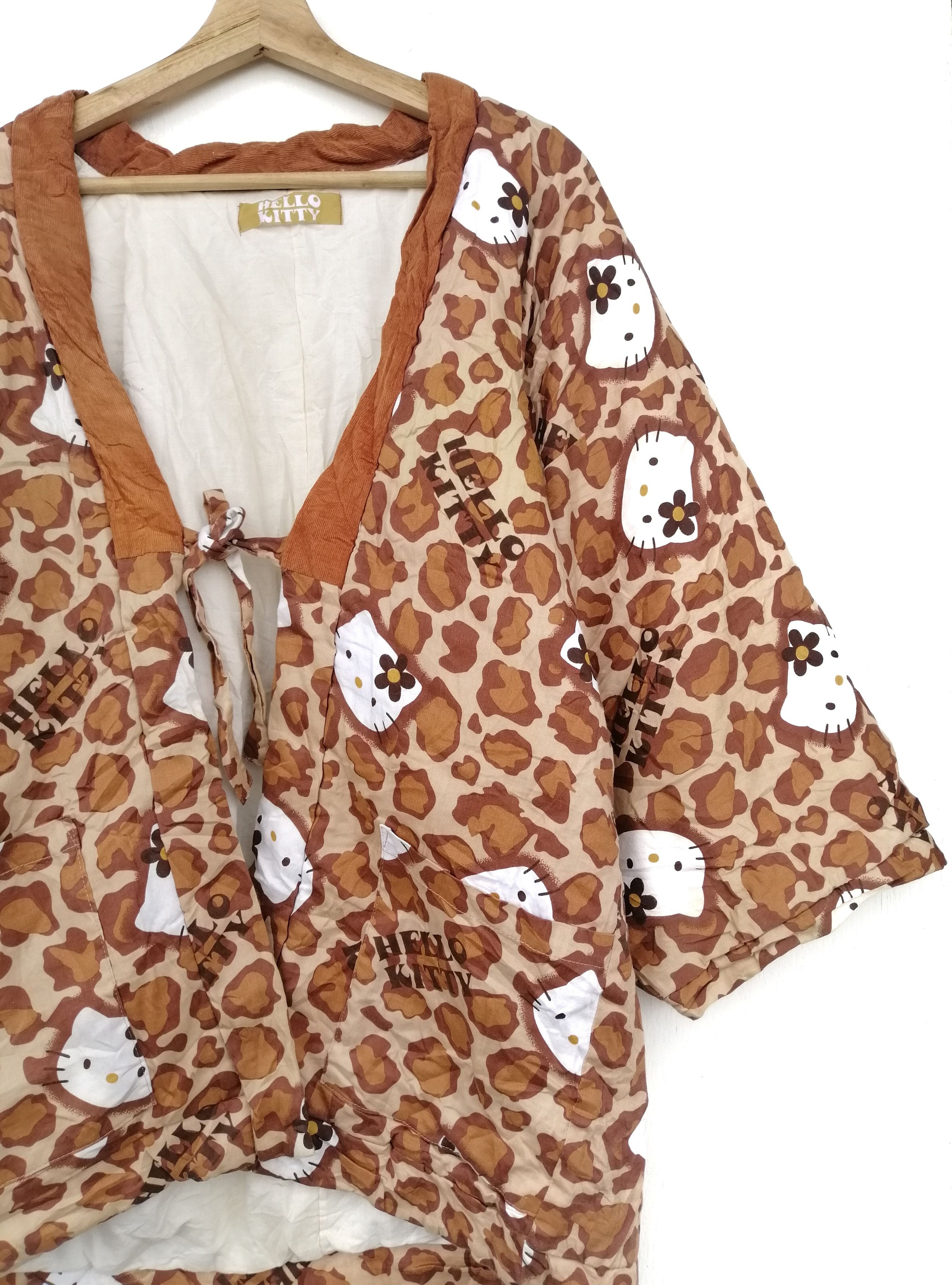 Japanese Brand Vintage Hello Kitty Japanese Noragi Kimono Jacket Size M / US 6-8 / IT 42-44 - 4 Thumbnail