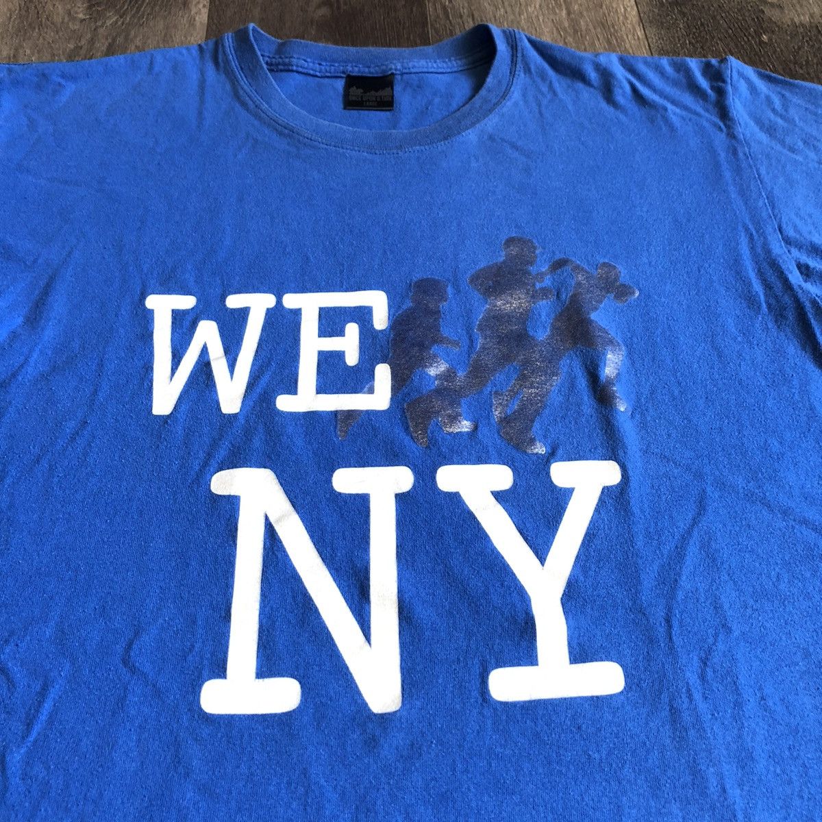 I Love NY Vintage 1990s We Run New York NY I love NY Bootleg Logo Tee Size US L / EU 52-54 / 3 - 1 Thumbnail