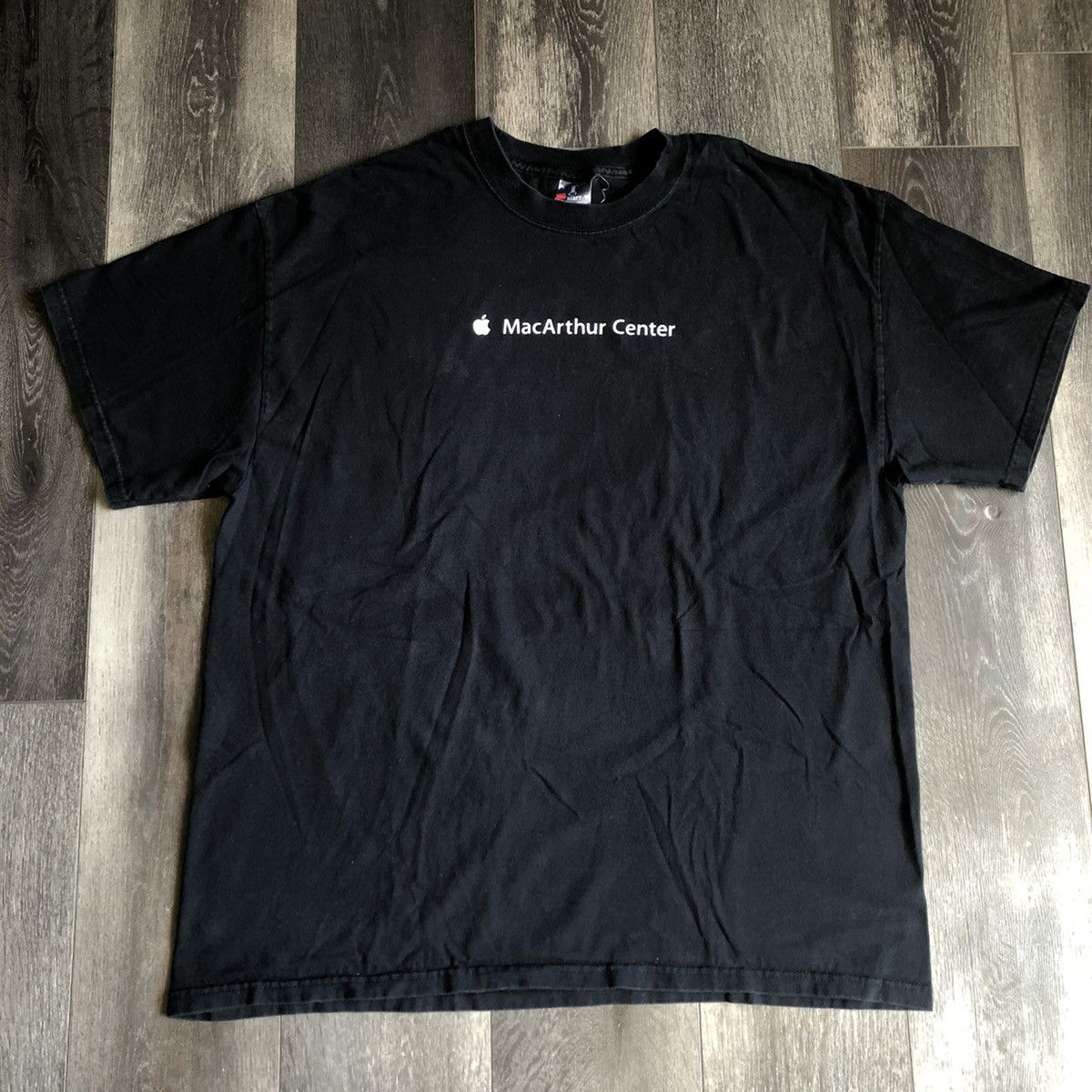 Apple Vintage 2000s Apple Corp Computer MacArthur Center Logo Tee Size US XL / EU 56 / 4 - 2 Thumbnail