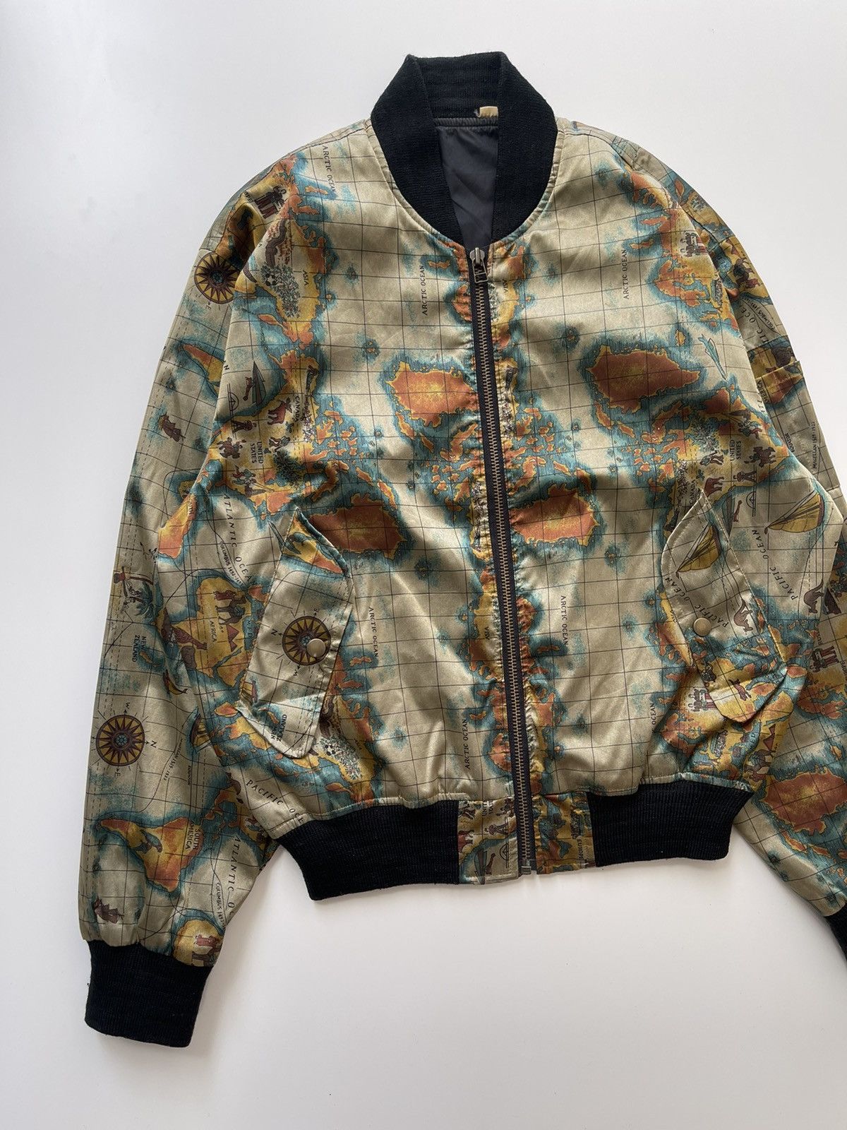 Vintage Vintage Map Kurt Cobain Bomber Jacket Size US M / EU 48-50 / 2 - 6 Thumbnail